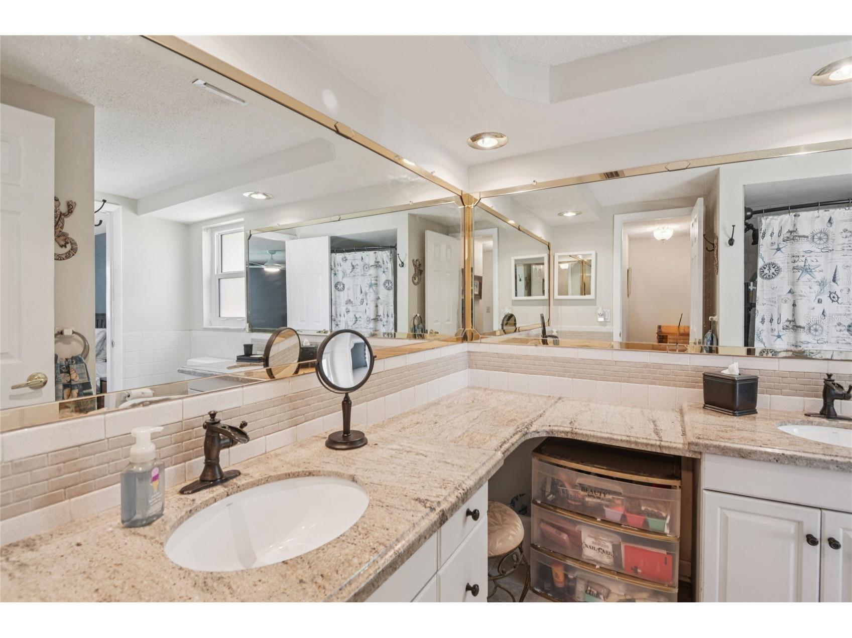 1714 Springdale Drive Holiday FL 34691 TB8495646 image23