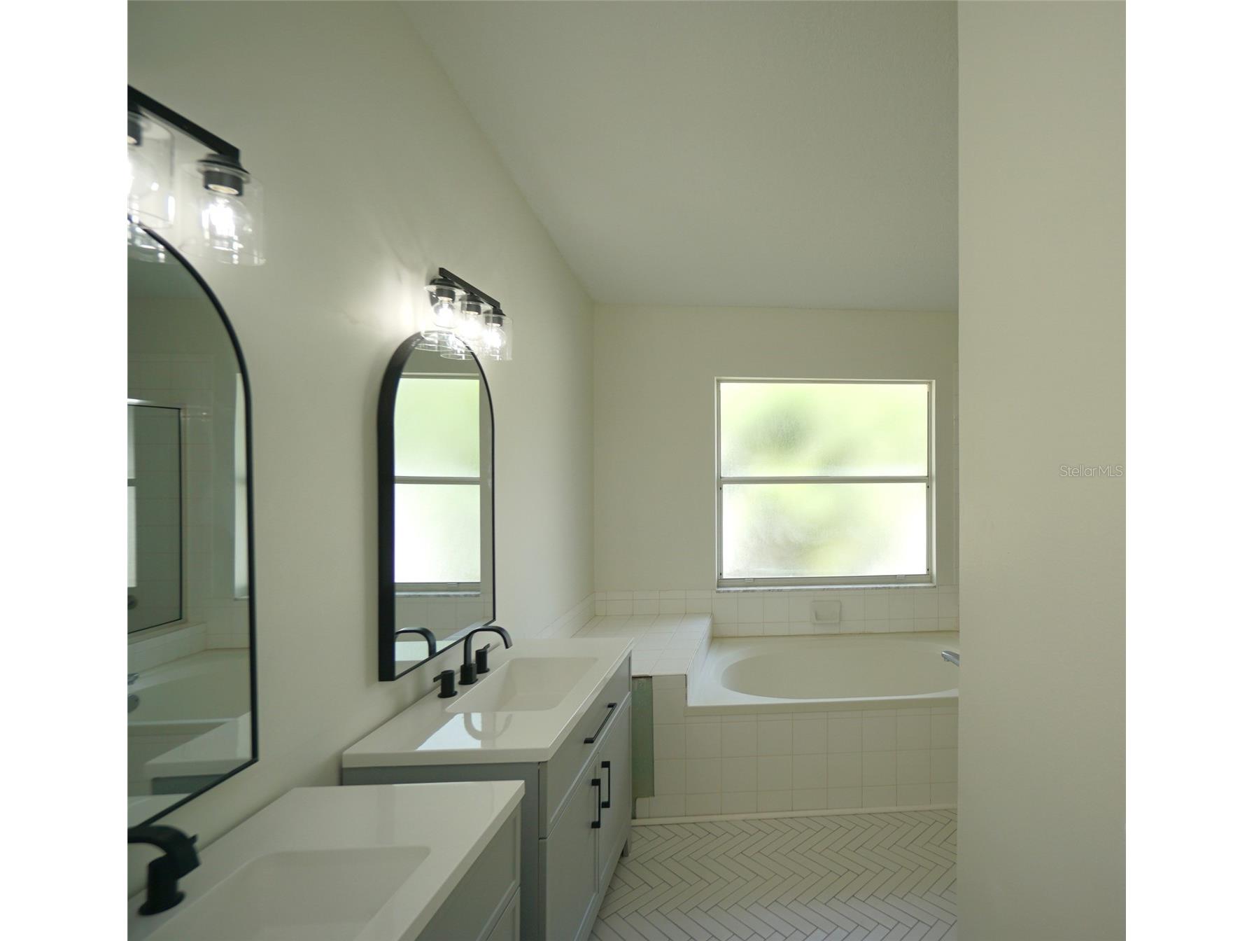 1714 Staysail Drive Valrico FL 33594 TB8502328 image13