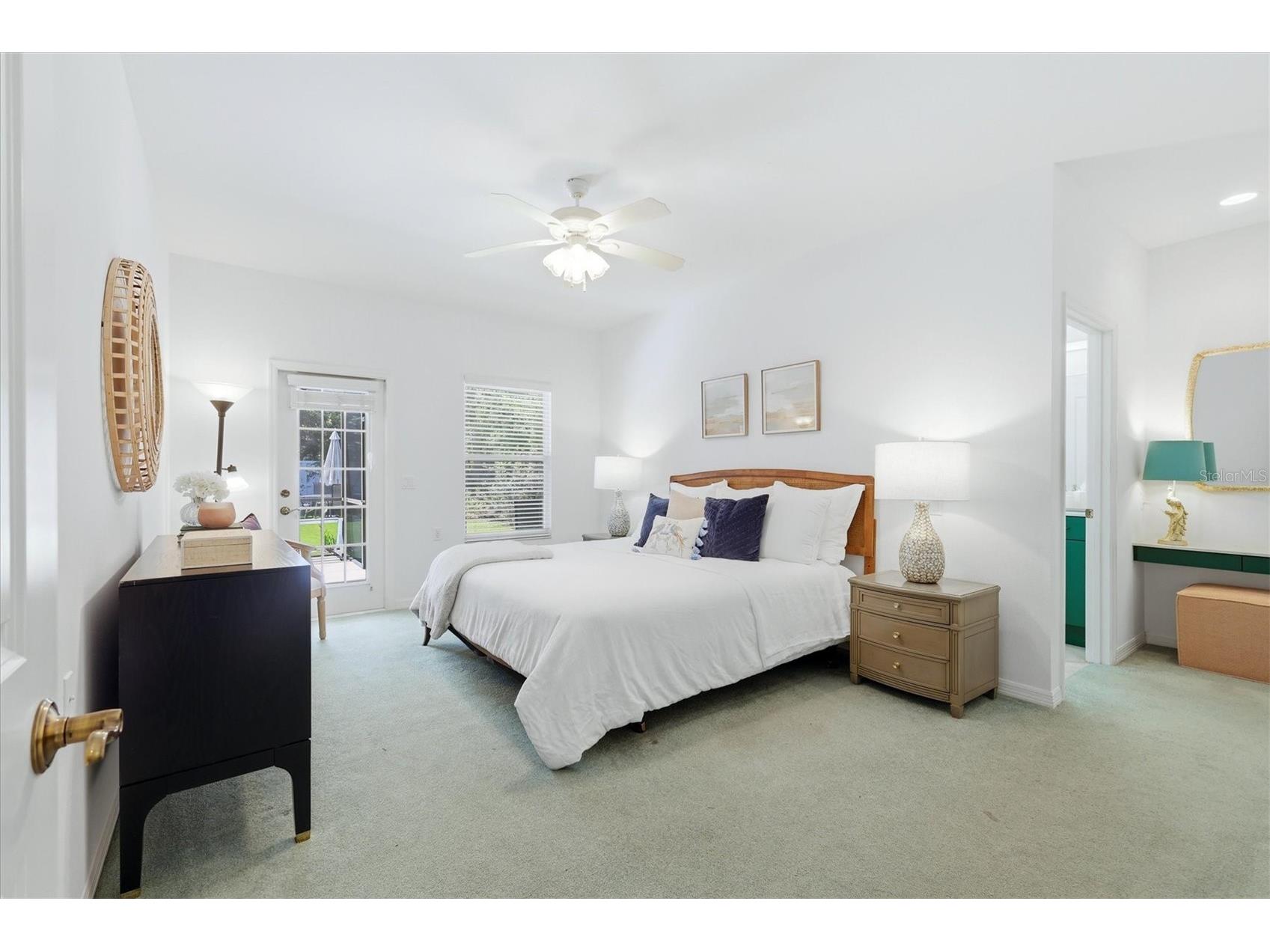 1714 Waldemere Street Sarasota FL 34239 A4688029 image14