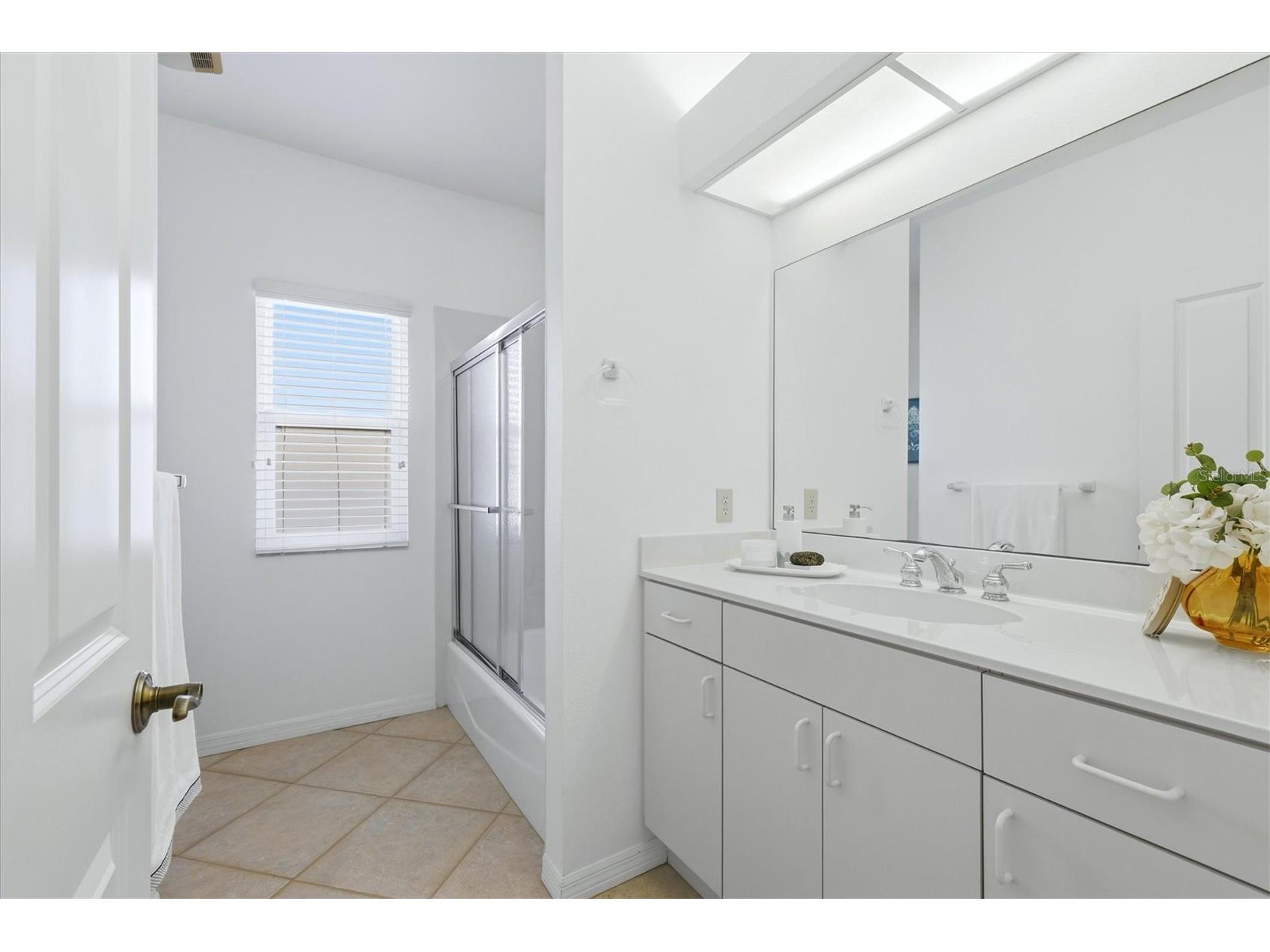 1714 Waldemere Street Sarasota FL 34239 A4688029 image20