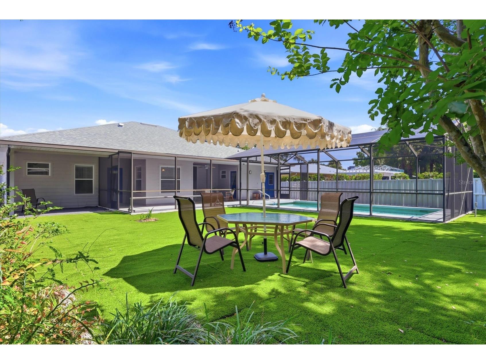 1714 Waldemere Street Sarasota FL 34239 A4688029 image27