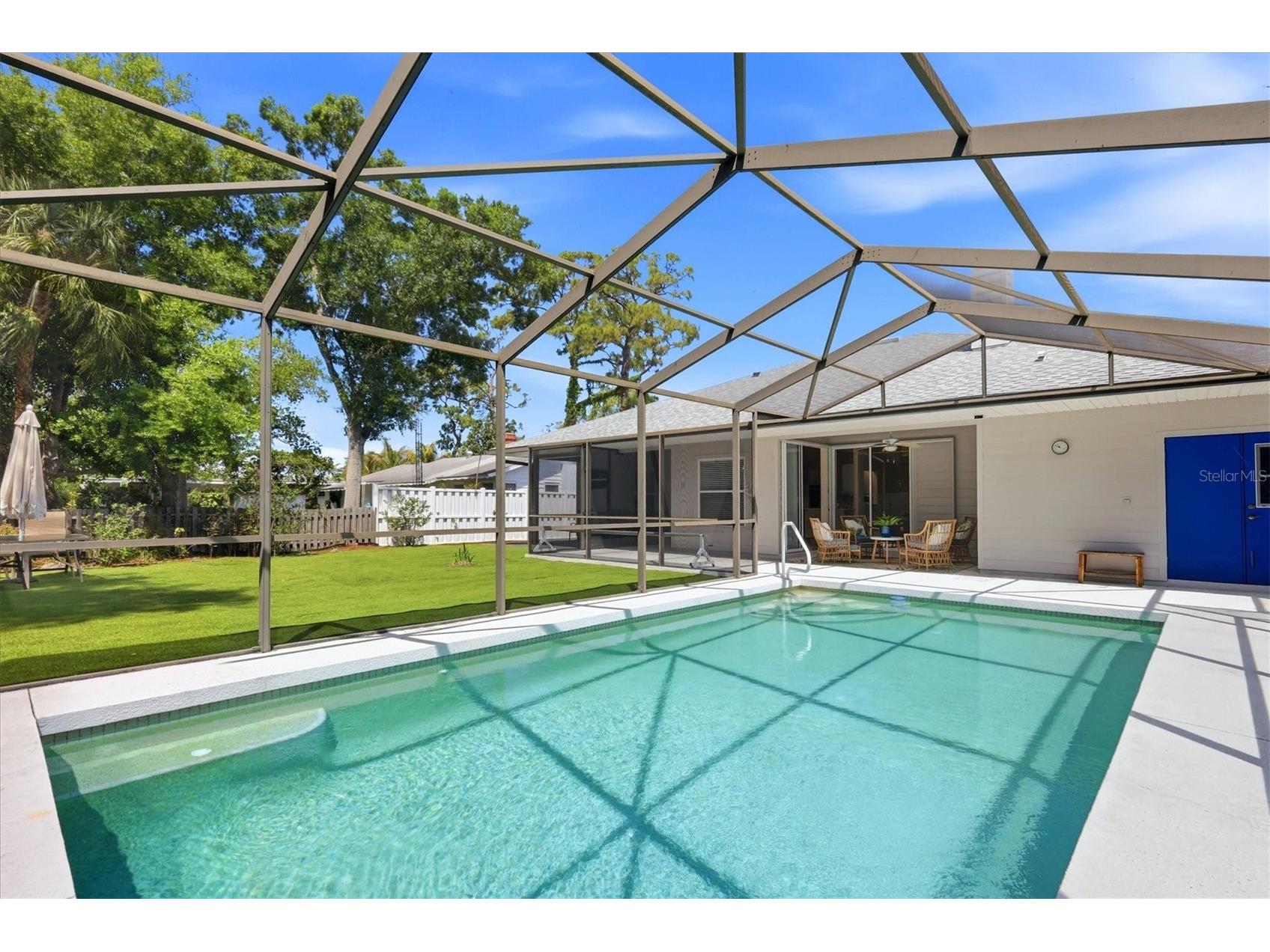 1714 Waldemere Street Sarasota FL 34239 A4688029 image28