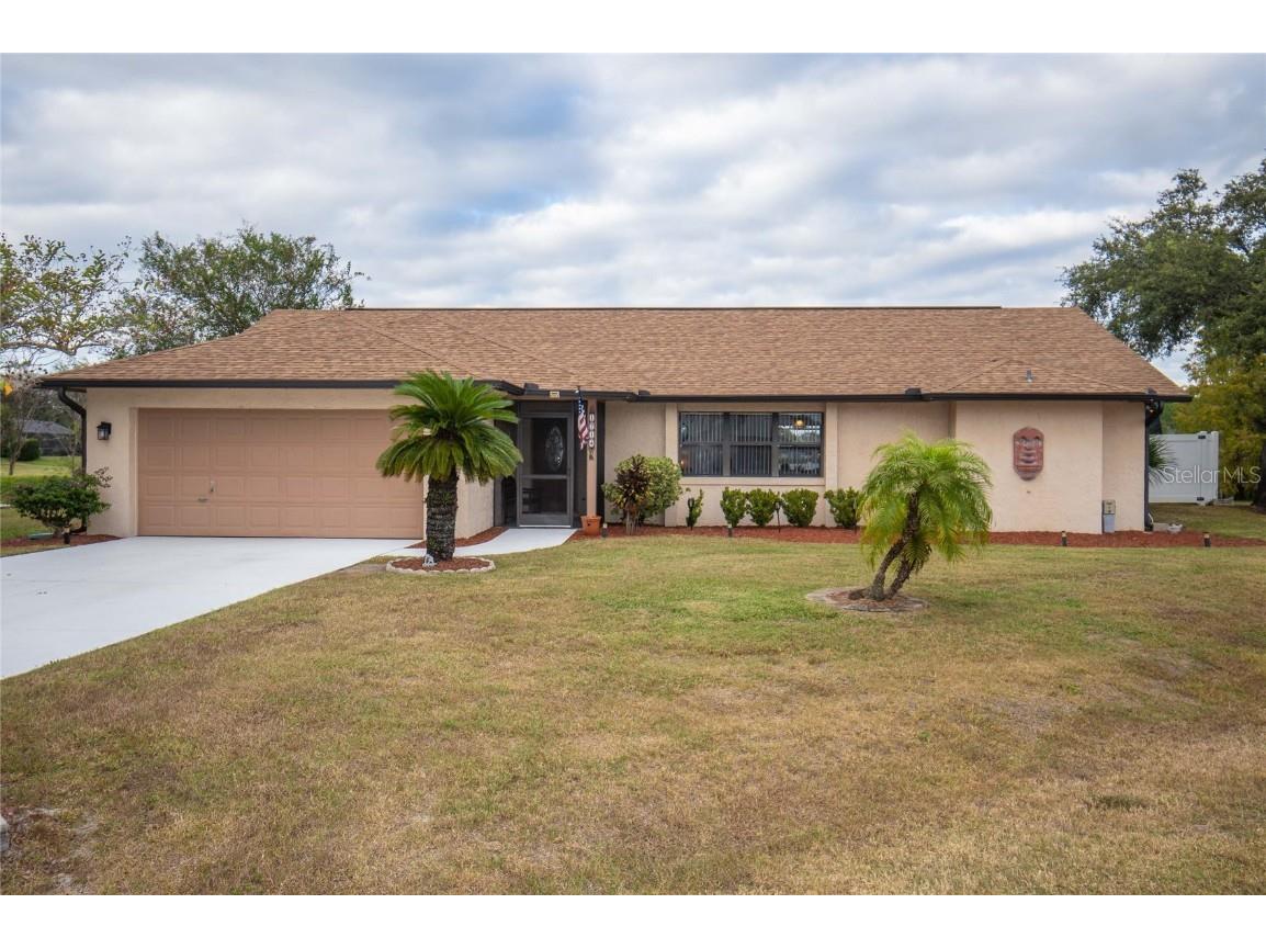 1714 Yeomans Path Lakeland FL 33809 L4940559 image1