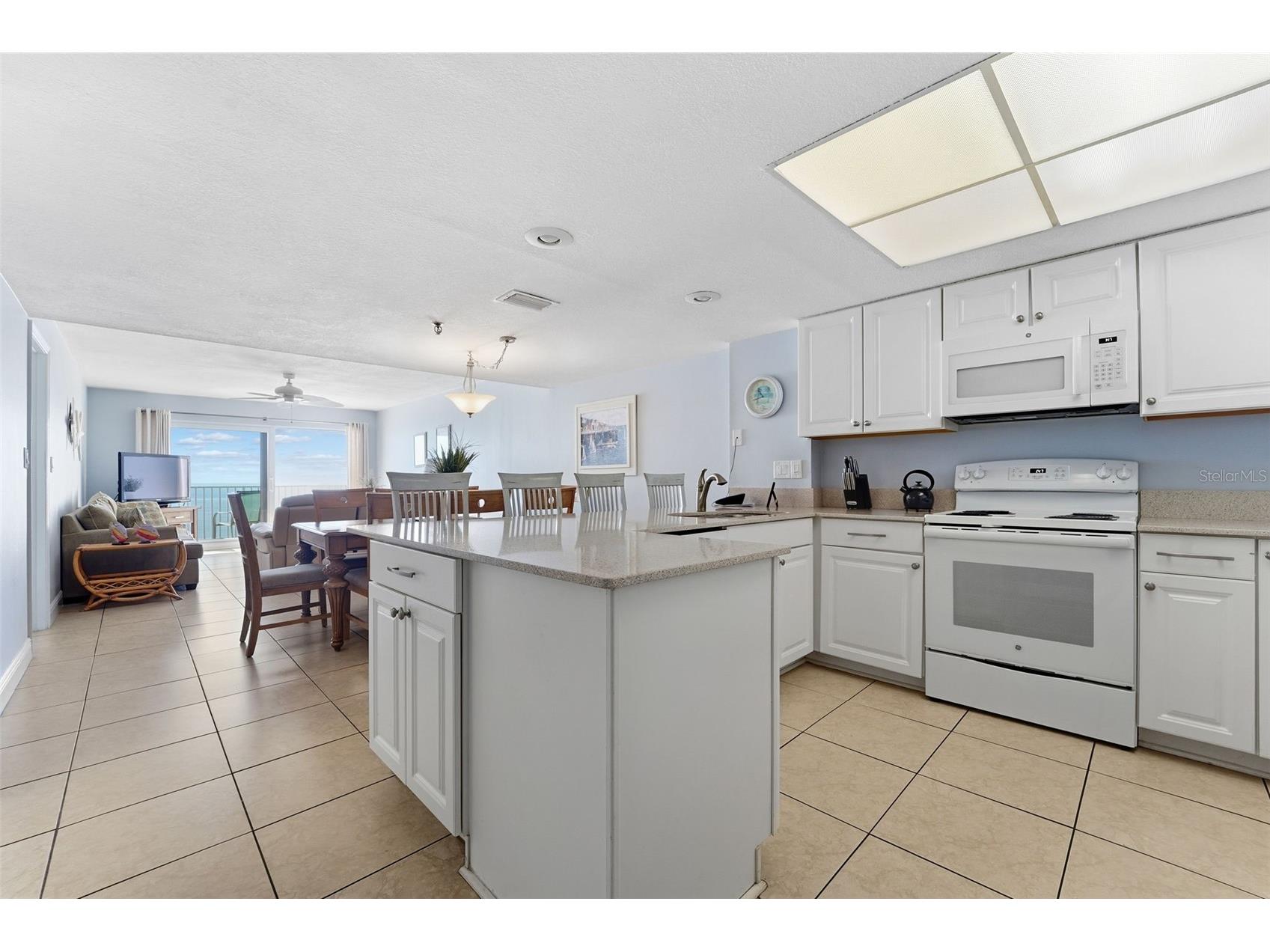 17140 Gulf Boulevard #611 Saint Petersburg FL 33708 TB8465954 image8