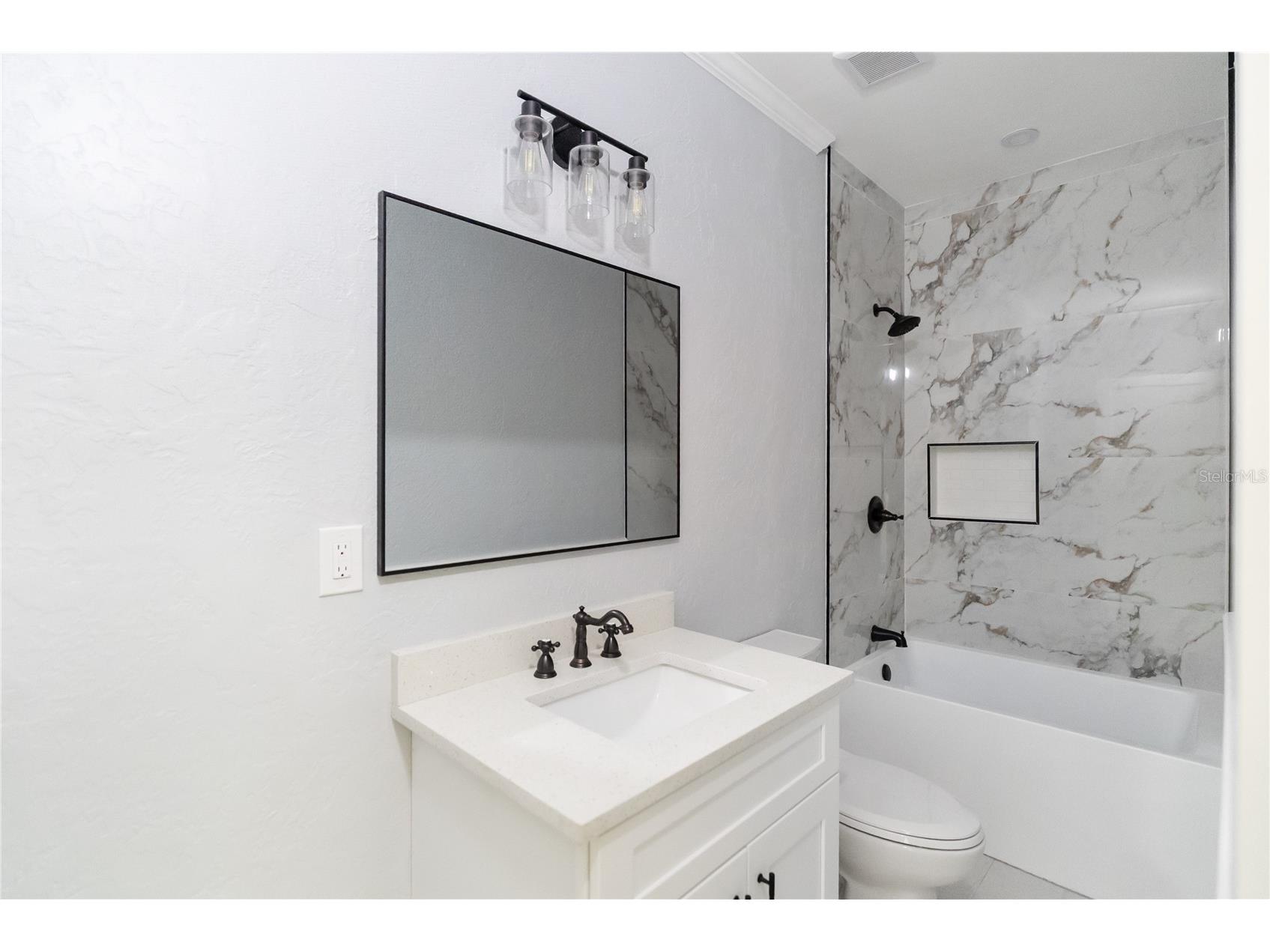 1715 6th Avenue W Bradenton FL 34205 A4678395 image41