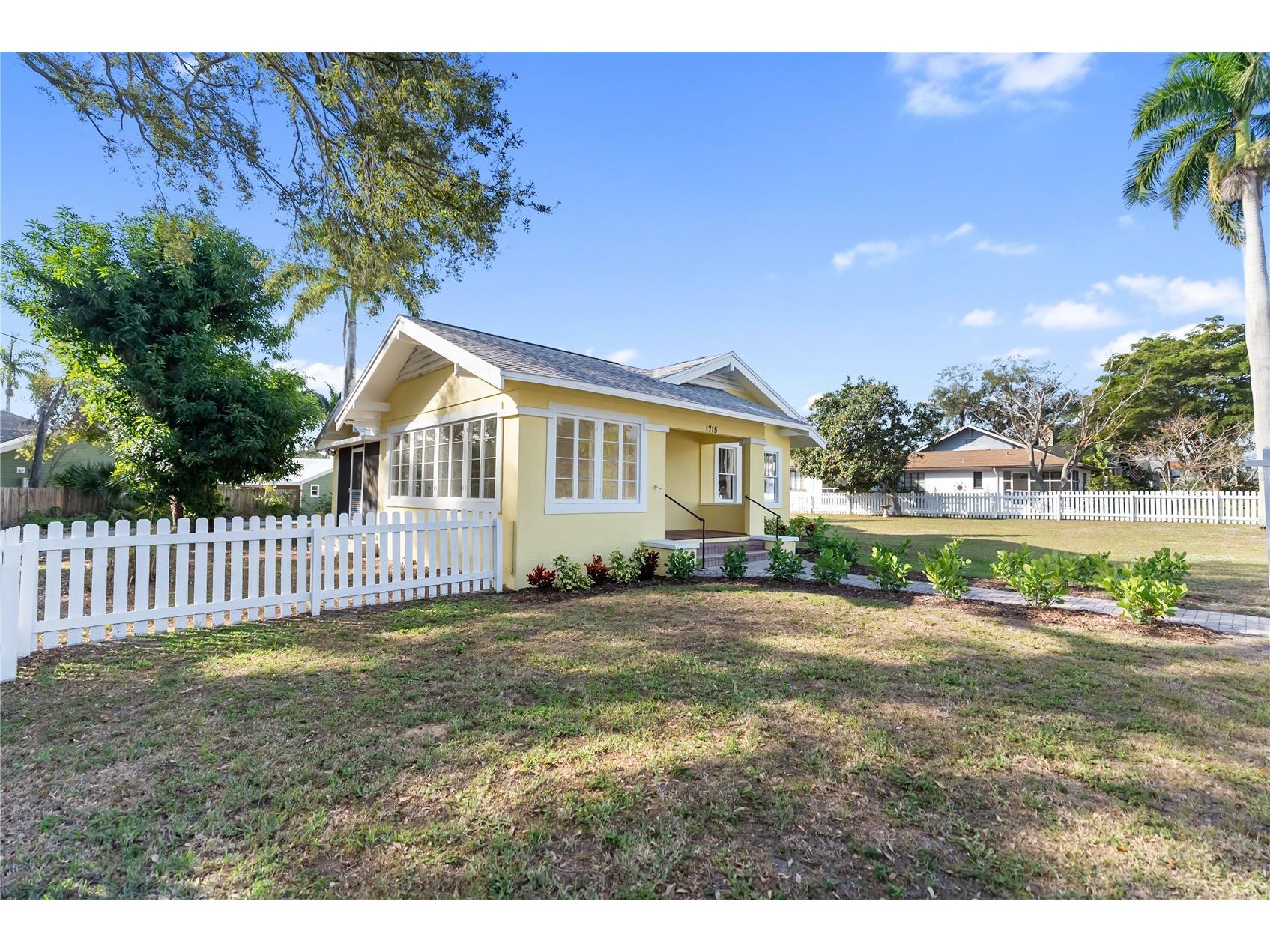 1715 6th Avenue W Bradenton FL 34205 A4678395 image56