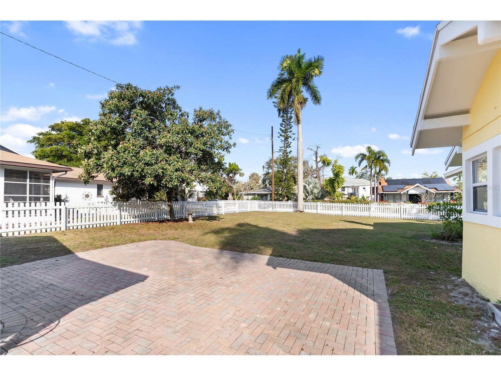 1715 6th Avenue W Bradenton FL 34205 A4678395 image63