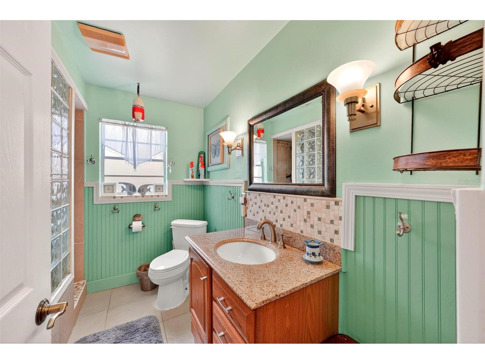 1715 Areca Way Daytona Beach FL 32117 V4947931 image23