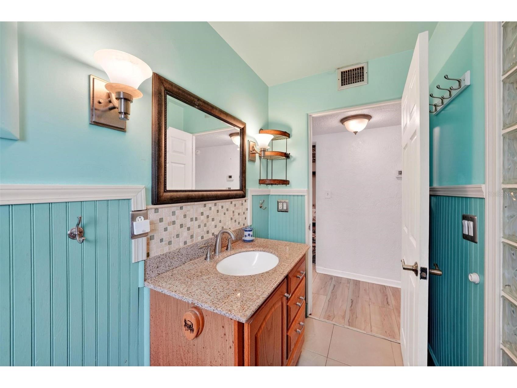 1715 Areca Way Daytona Beach FL 32117 V4947931 image24