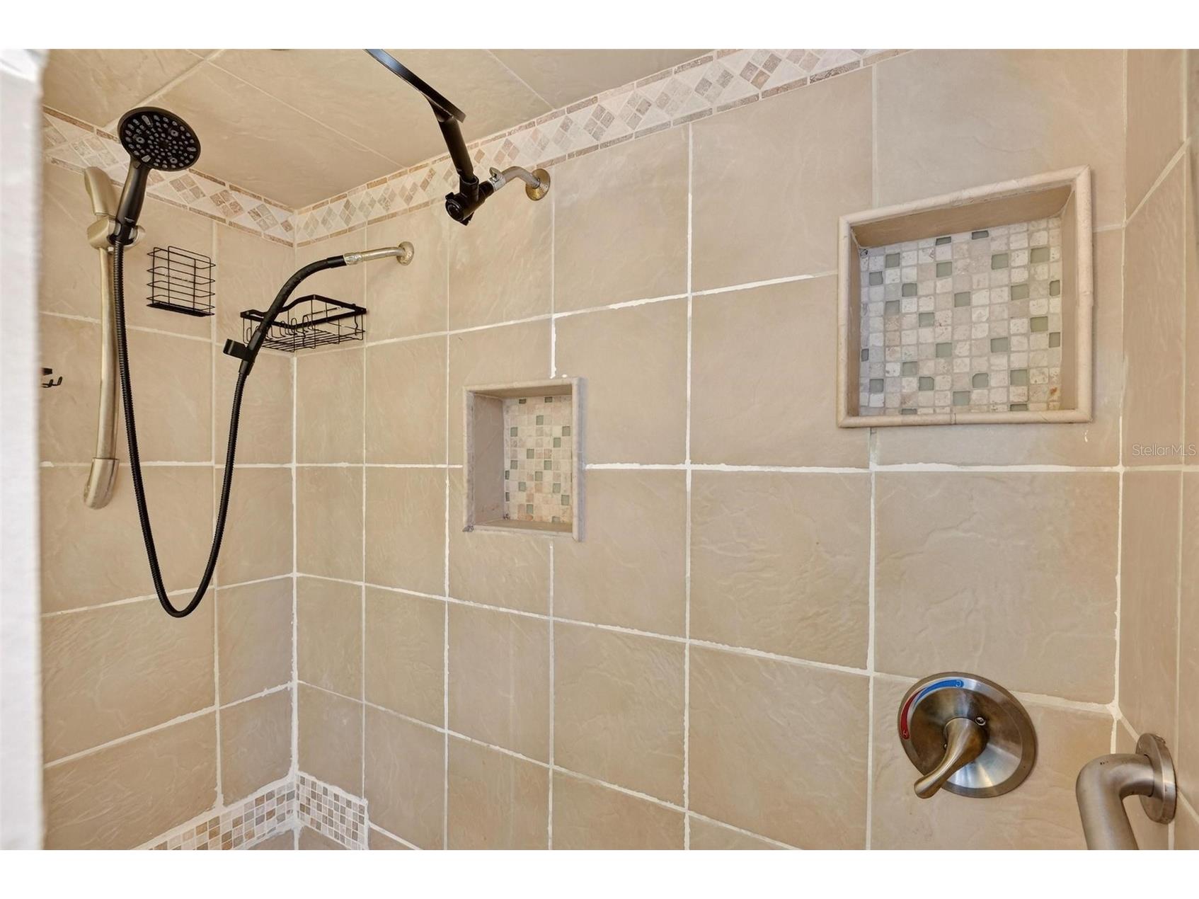 1715 Areca Way Daytona Beach FL 32117 V4947931 image25