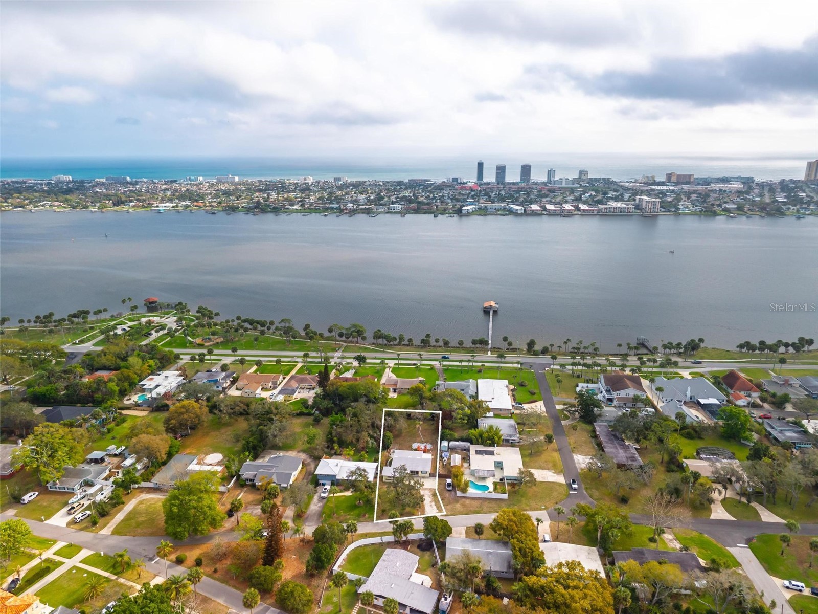 1715 Areca Way Daytona Beach FL 32117 V4947931 image52