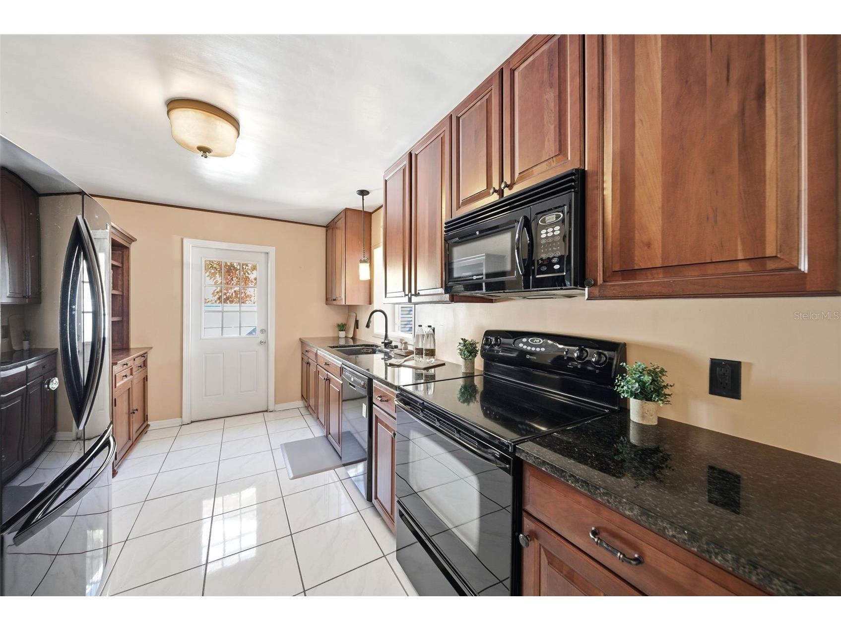 1715 Canton Street Orlando FL 32803 O6360588 image13