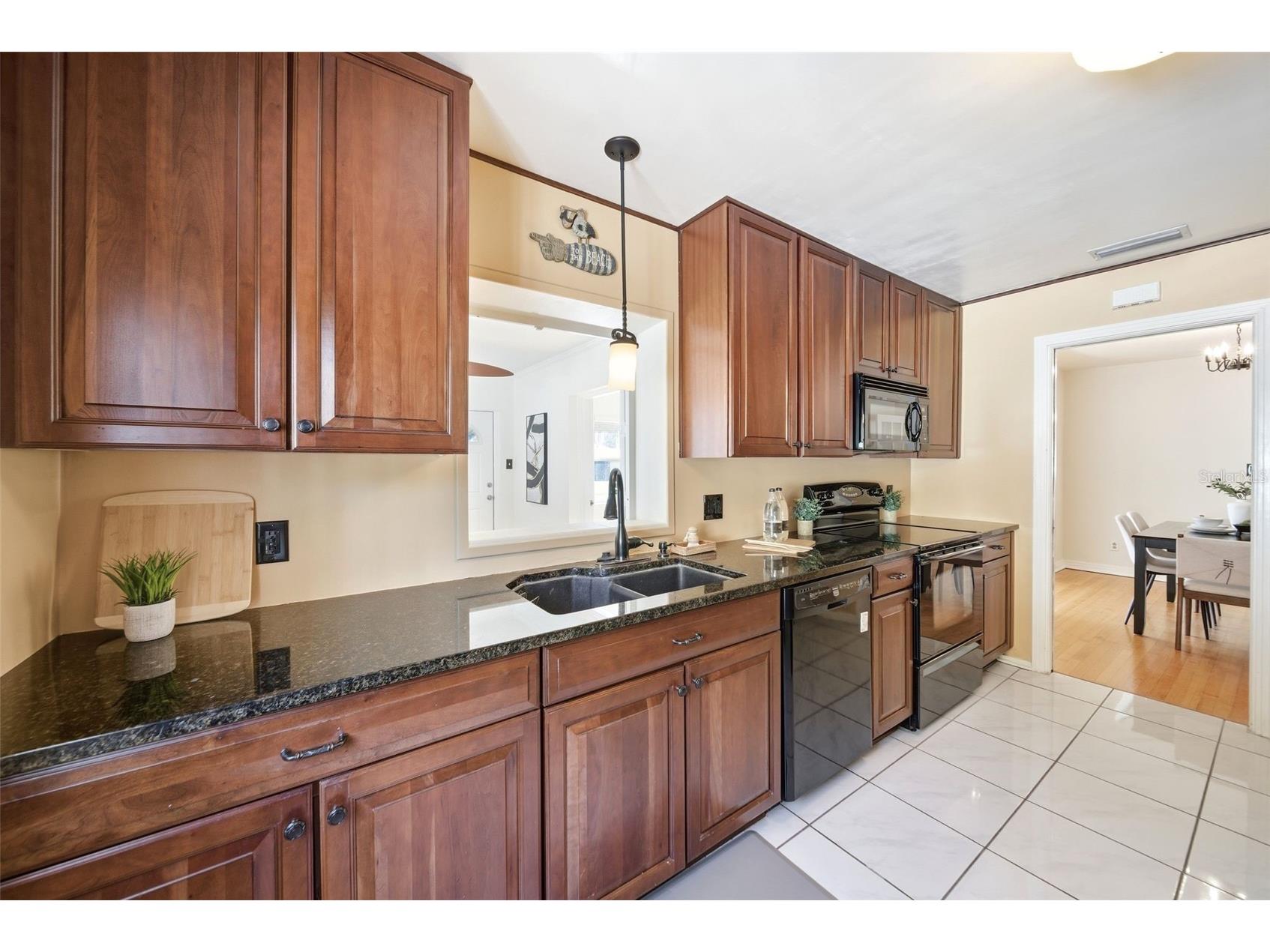 1715 Canton Street Orlando FL 32803 O6360588 image14