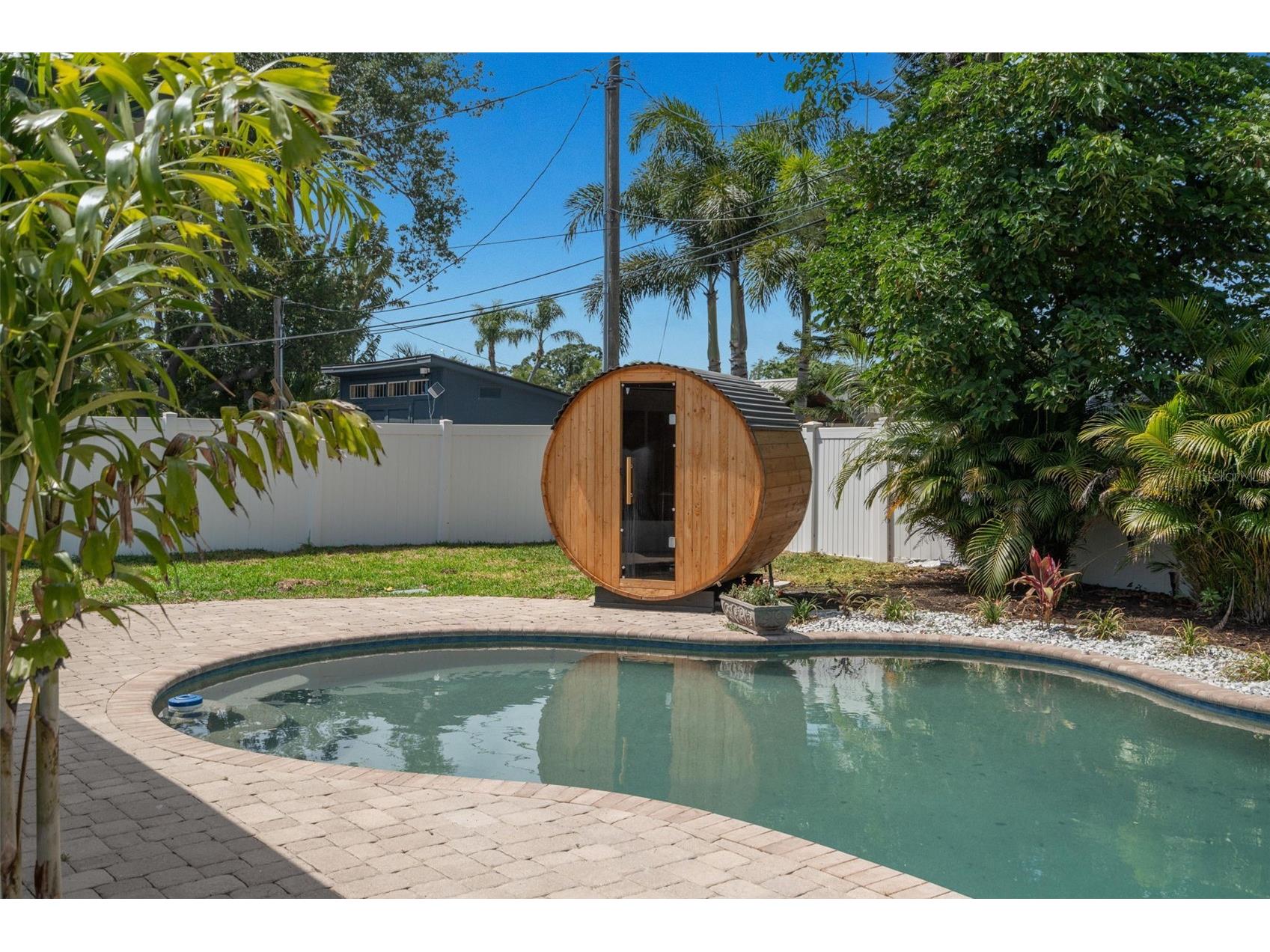 1715 Delaware Avenue NE Saint Petersburg FL 33703 TB8504603 image23
