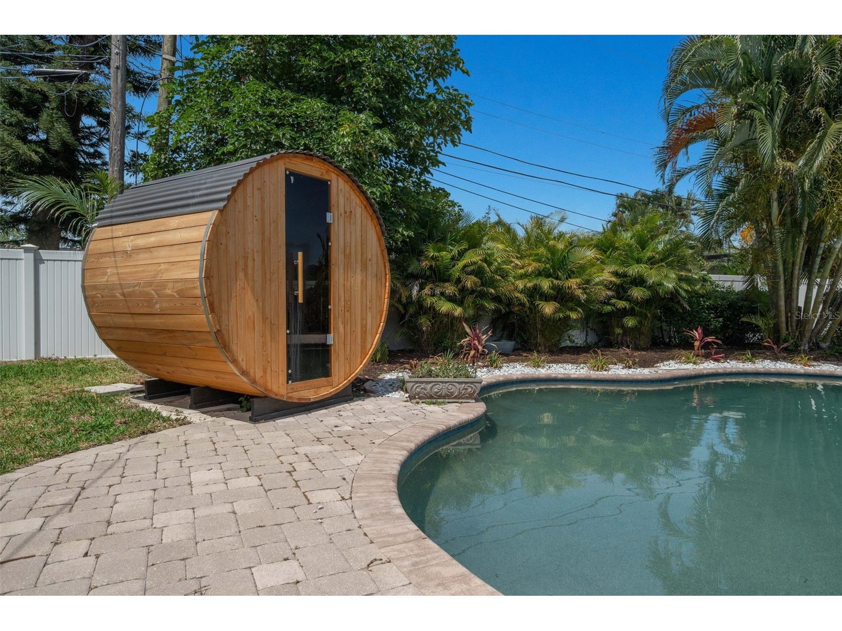 1715 Delaware Avenue NE Saint Petersburg FL 33703 TB8504603 image25