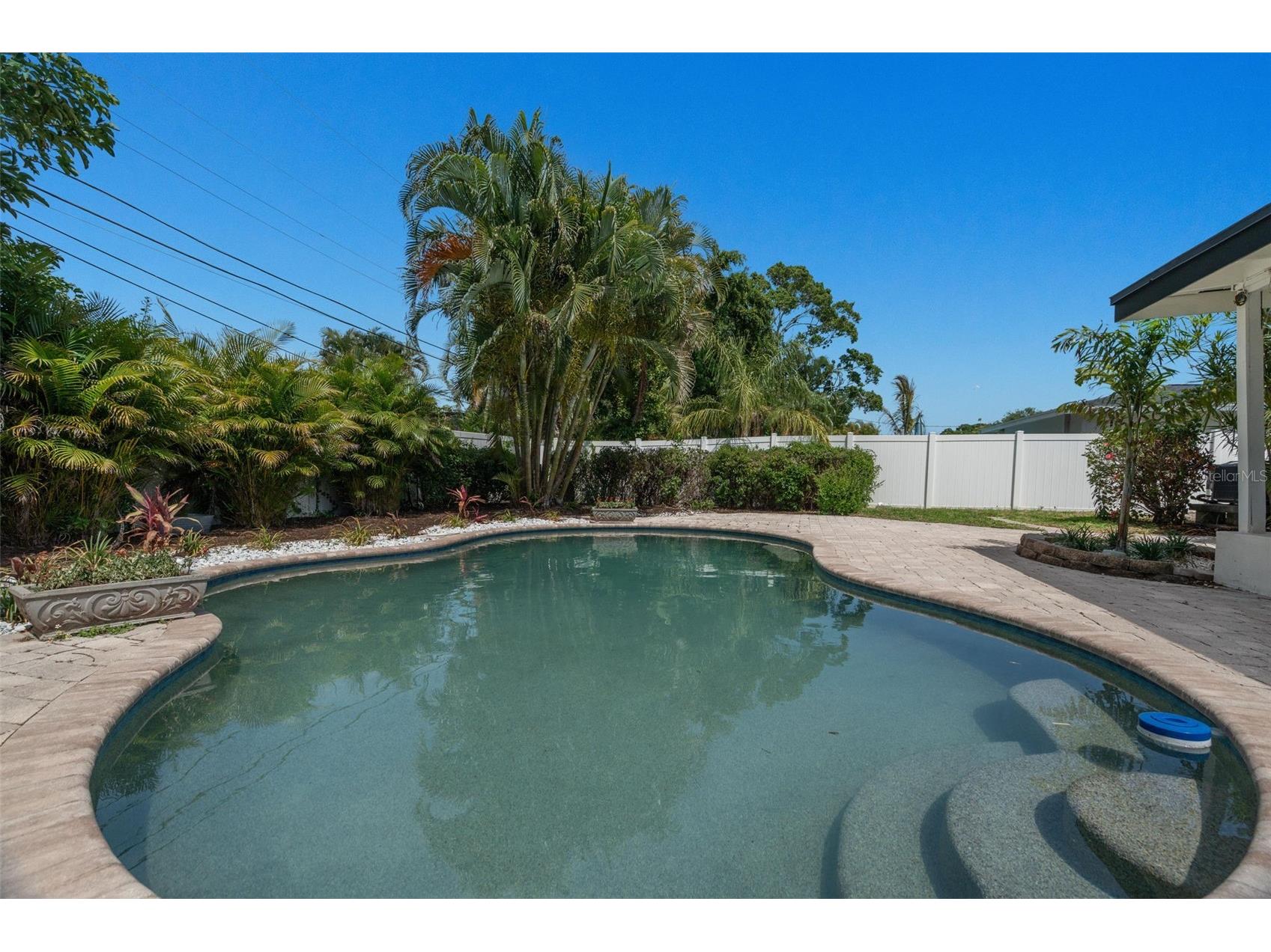 1715 Delaware Avenue NE Saint Petersburg FL 33703 TB8504603 image27