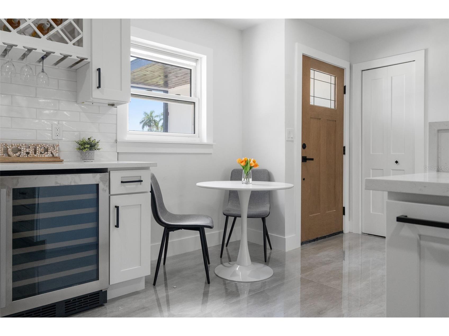 1715 Delaware Avenue NE Saint Petersburg FL 33703 TB8504603 image7