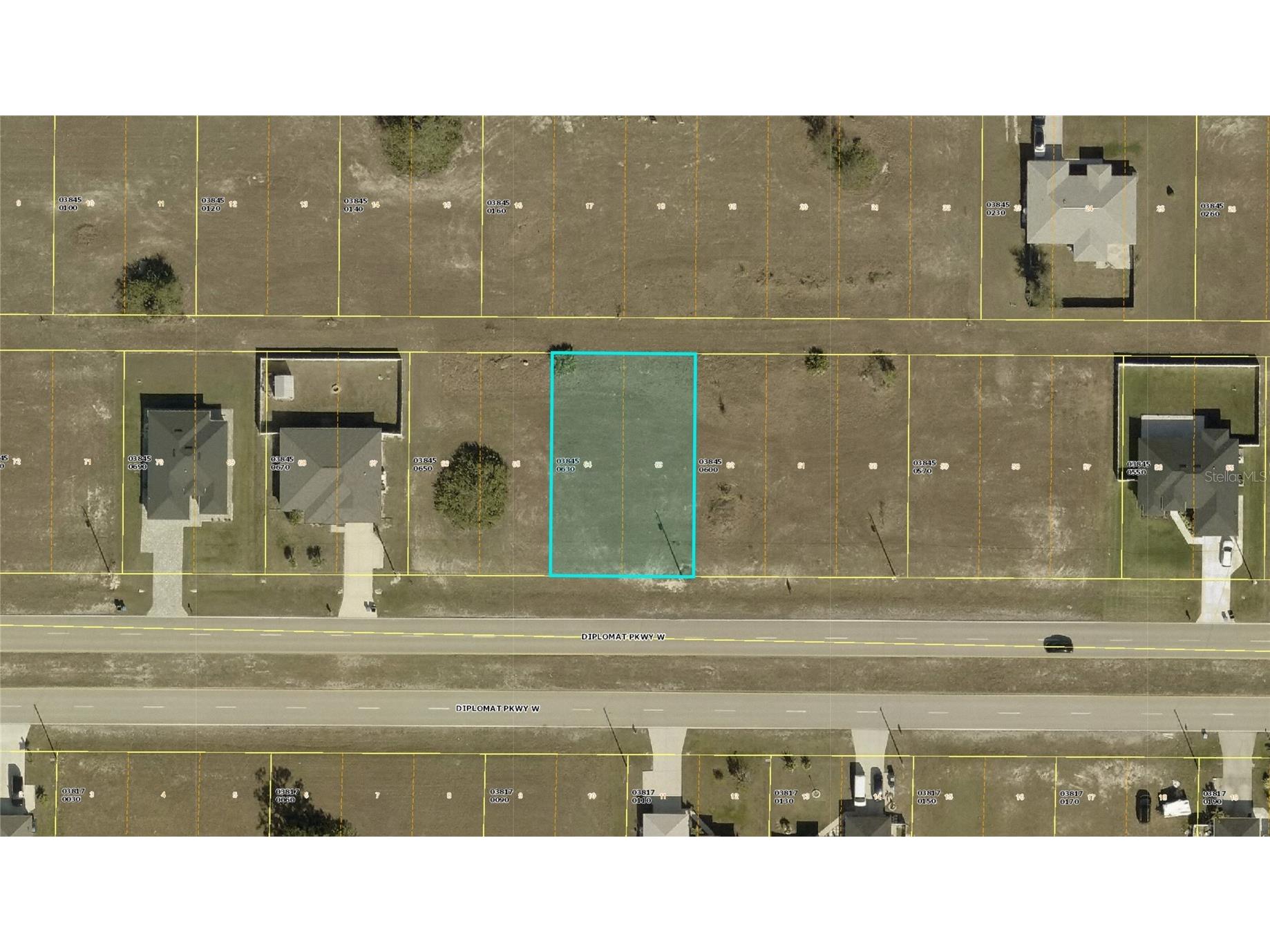 1715 Diplomat Parkway W Cape Coral FL 33993 C7524906 image1
