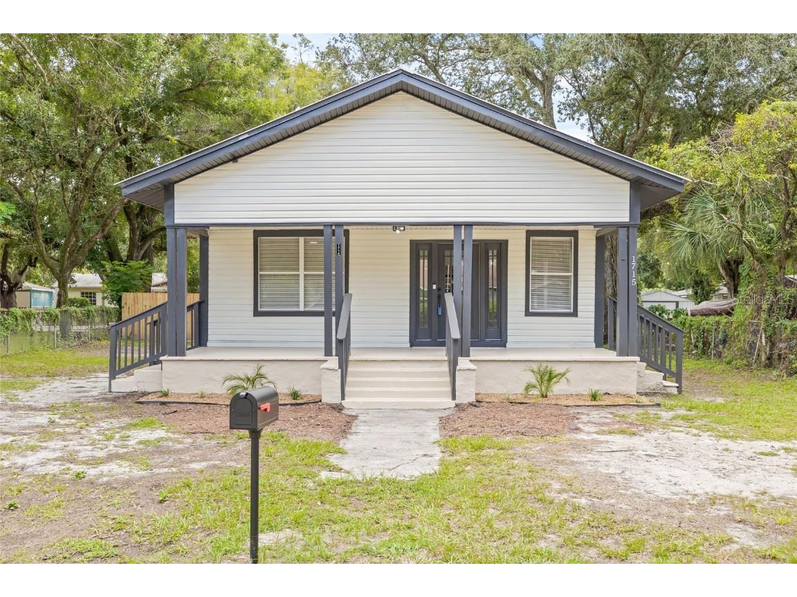 1715 E Cayuga Street Tampa FL 33610 TB8307161 image1