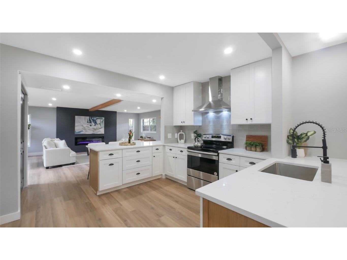 1715 N Alexander Road Tampa FL 33603 TB8382173 image8