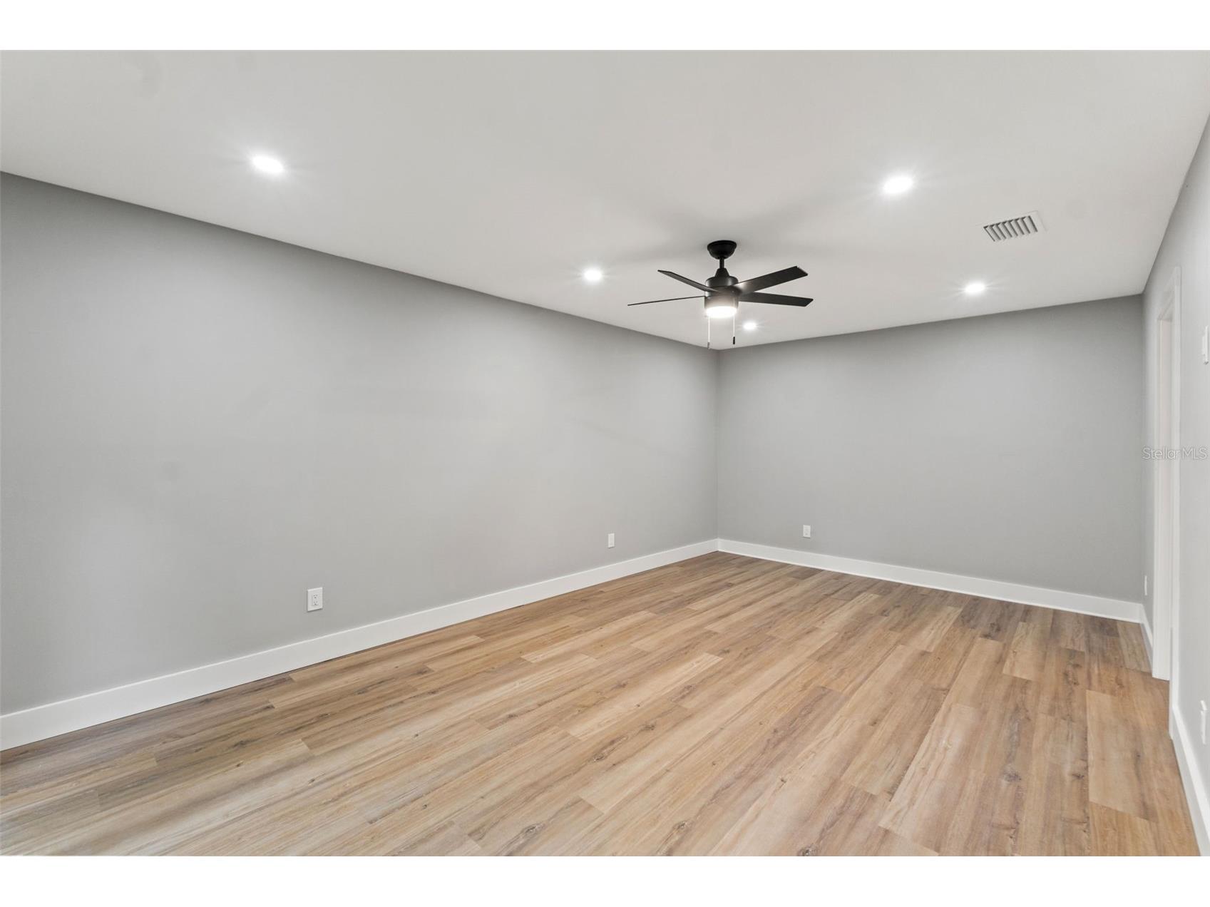 1715 N Alexander Road Tampa FL 33603 TB8506851 image18