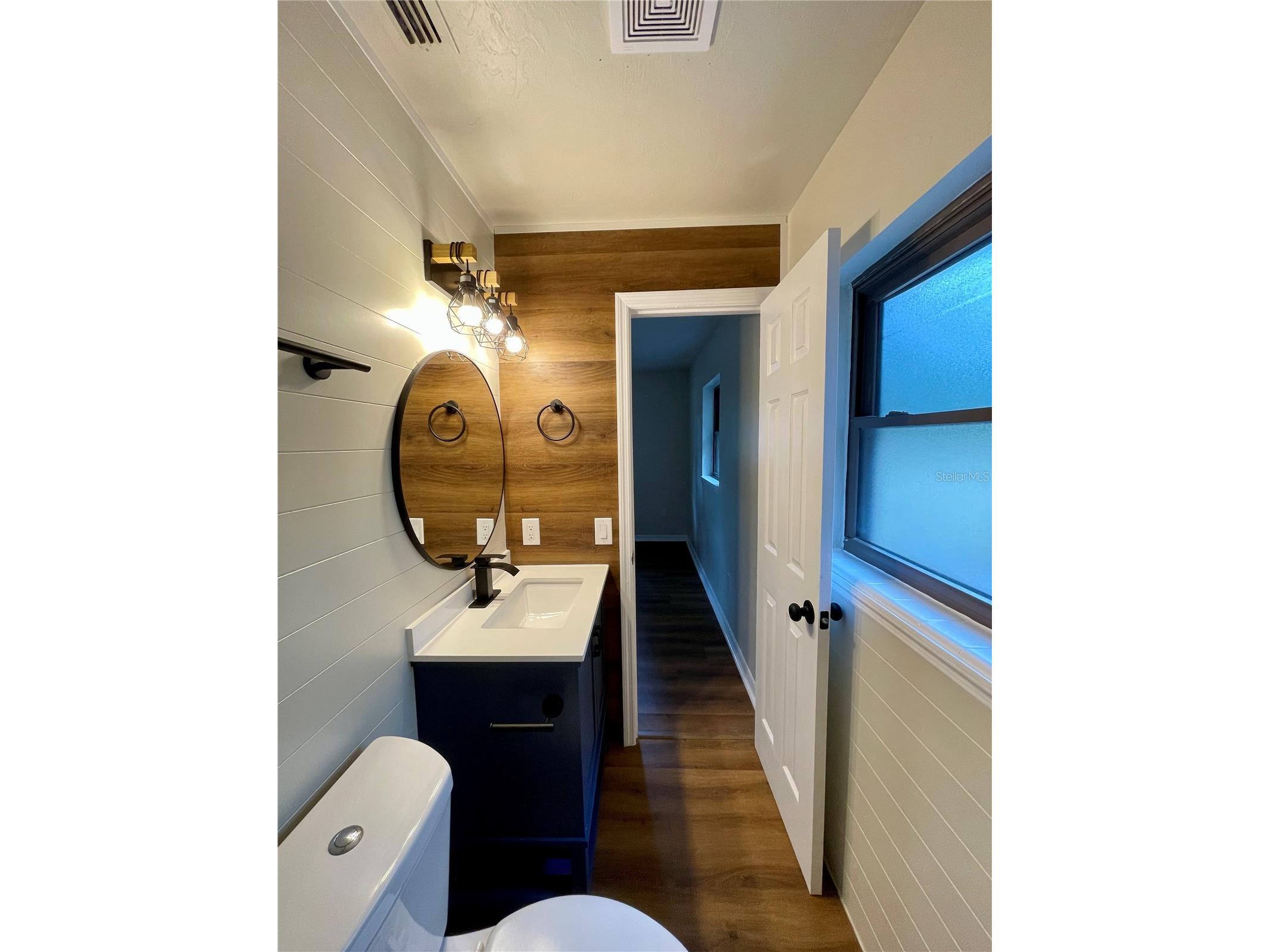 1715 NE 6th Place Gainesville FL 32641 GC536603 image19