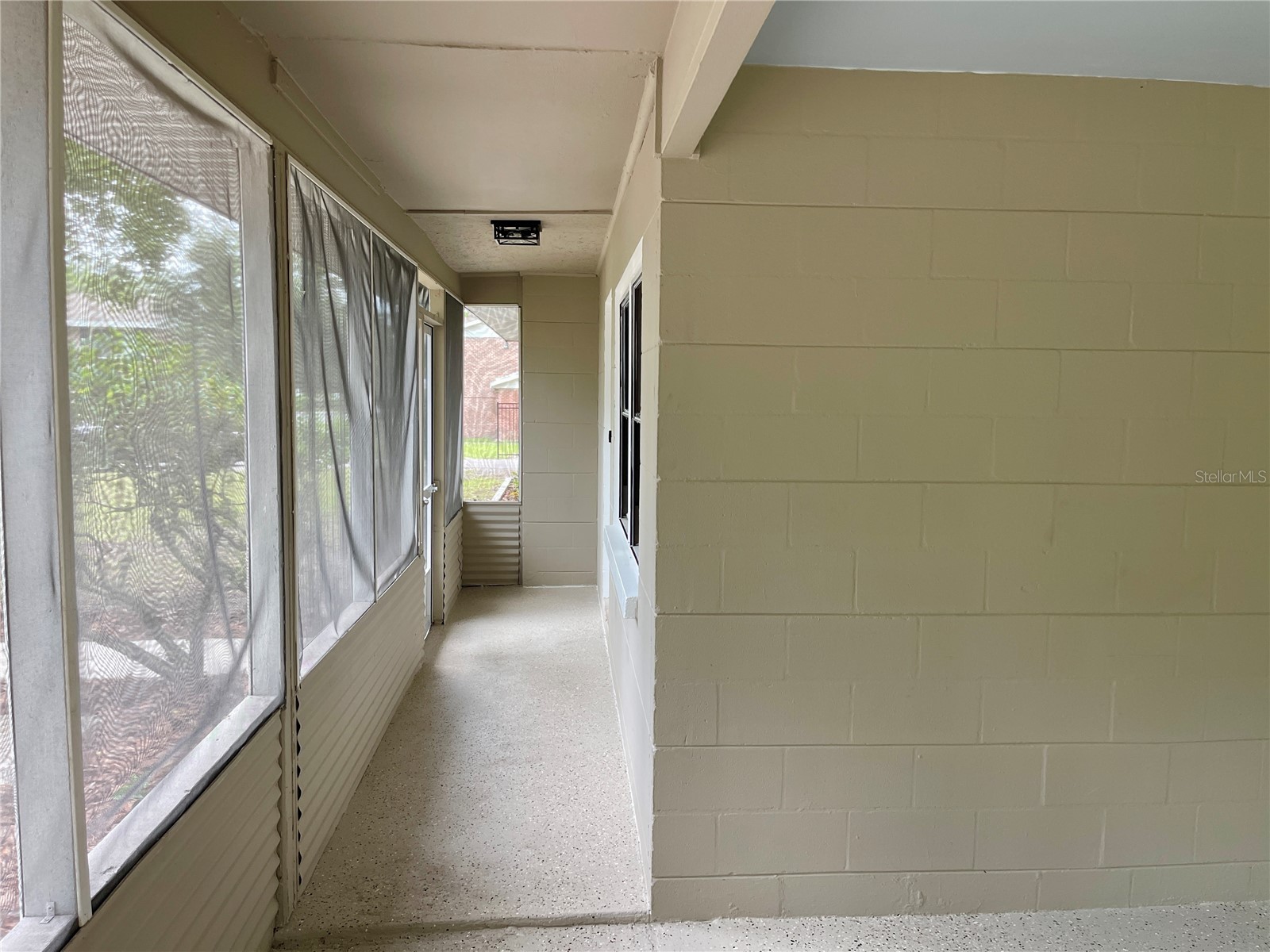 1715 NE 6th Place Gainesville FL 32641 GC536603 image5