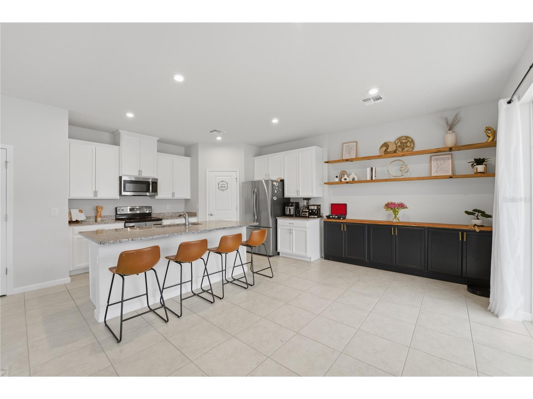 1715 Oceania Avenue Davenport FL 33837 O6407277 image4