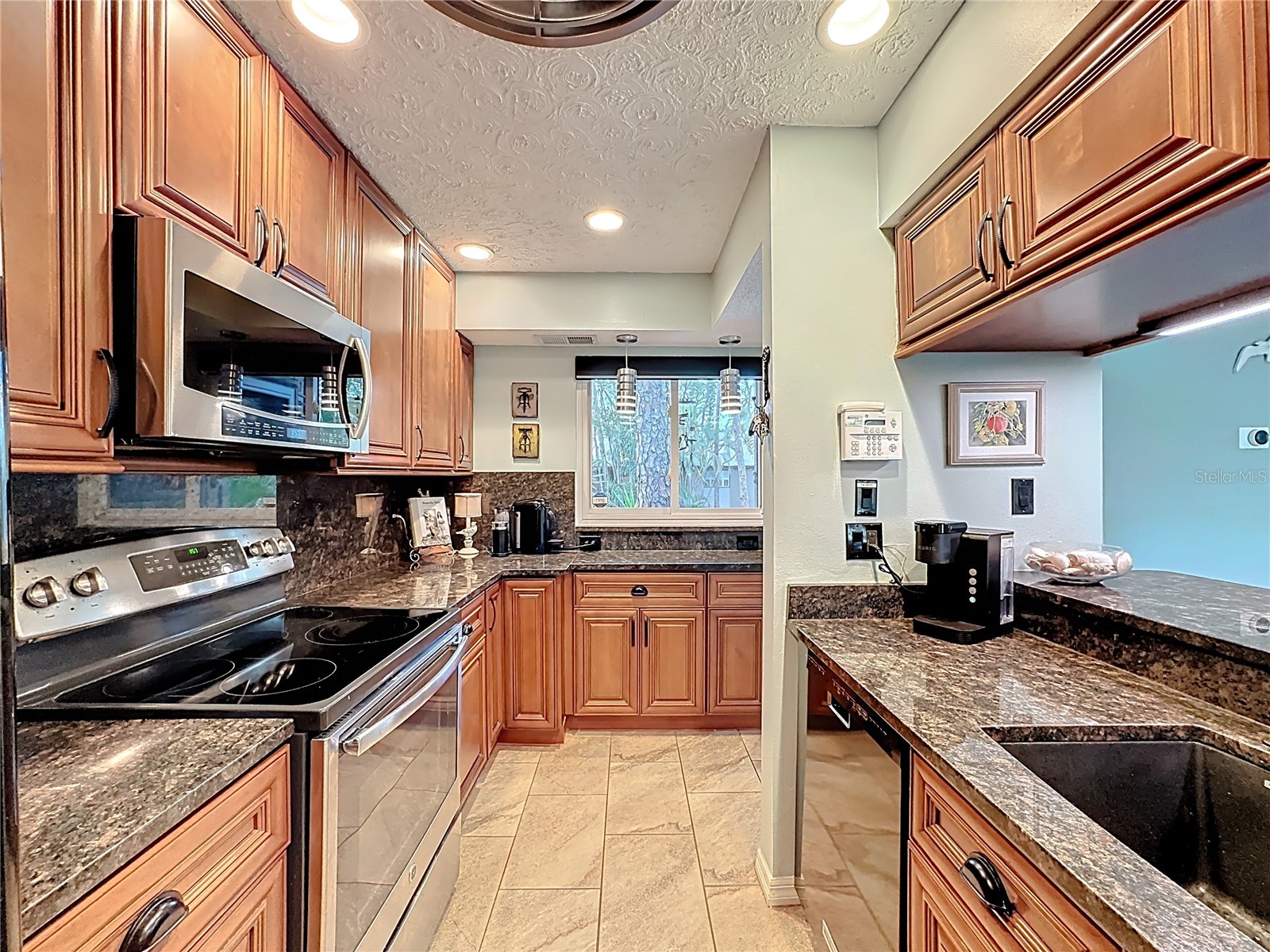 1715 Pelican Cove Road #GL438 Sarasota FL 34231 A4684687 image10