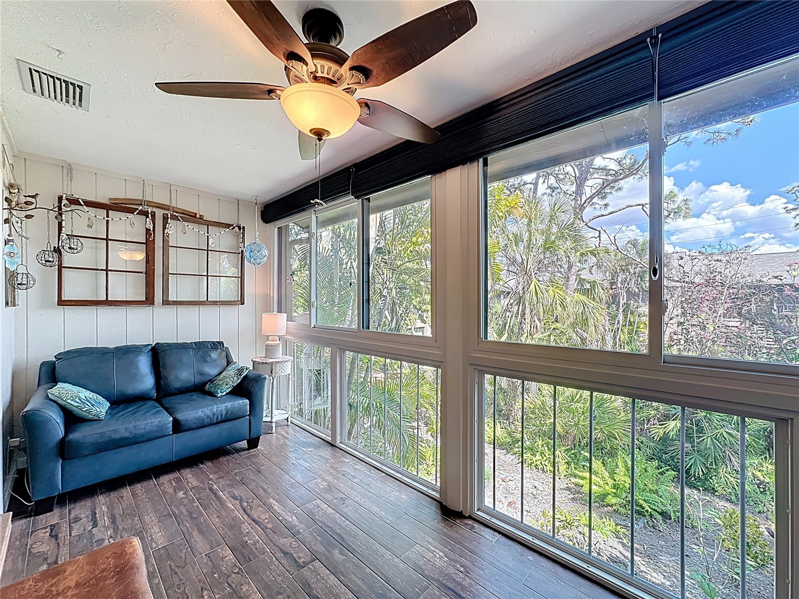 1715 Pelican Cove Road #GL438 Sarasota FL 34231 A4684687 image36
