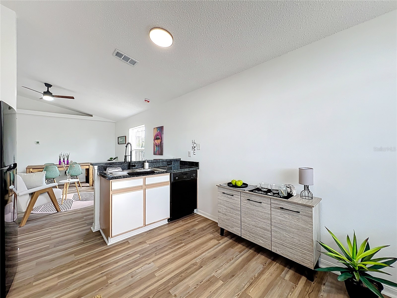 1715 Pointe Ridge Court Orlando FL 32808 O6374180 image12