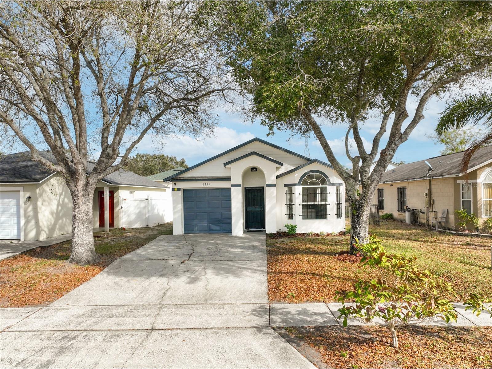 1715 Pointe Ridge Court Orlando FL 32808 O6374180 image3