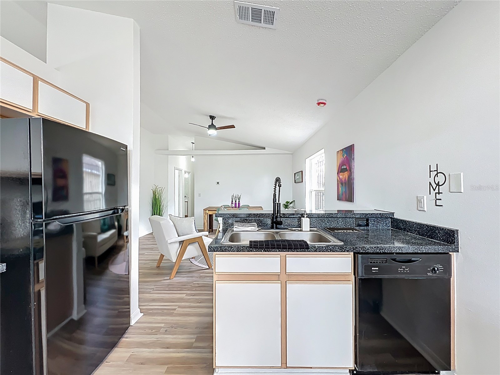 1715 Pointe Ridge Court Orlando FL 32808 O6374180 image8