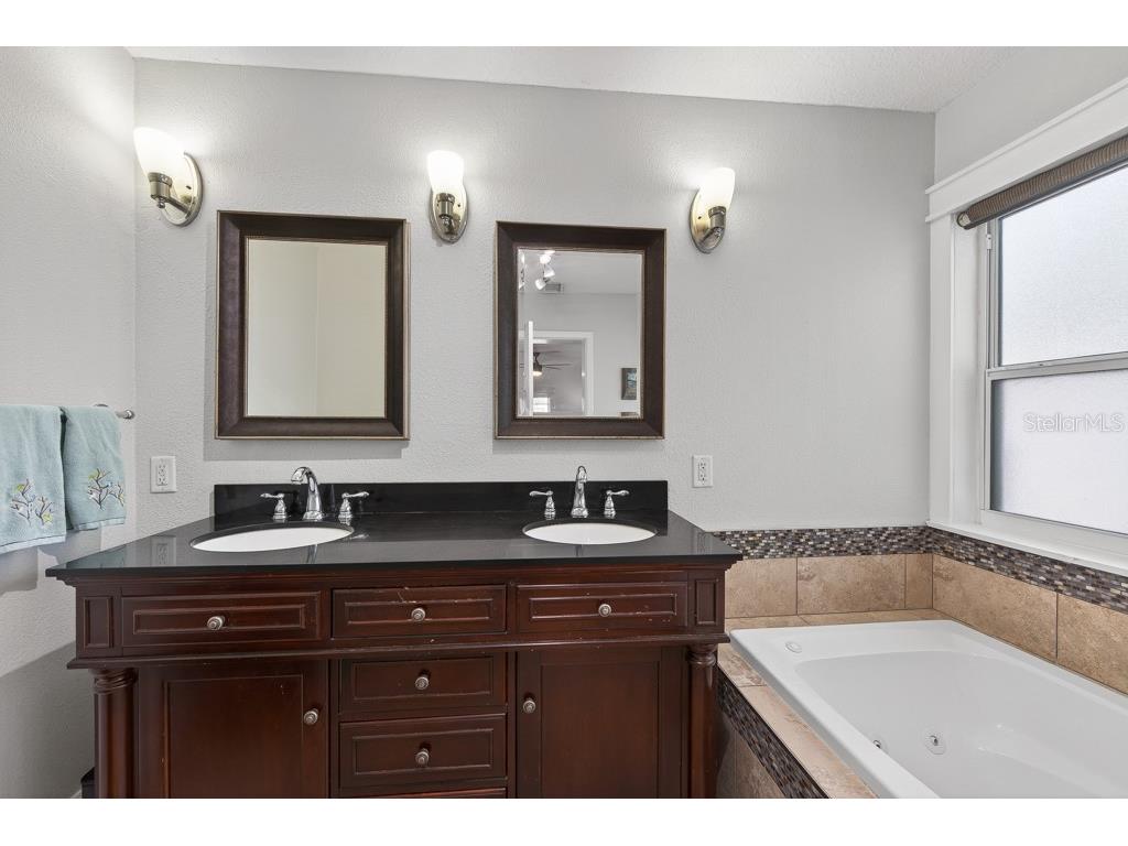 1715 S Hubert Avenue Tampa FL 33629 TB8517733 image26
