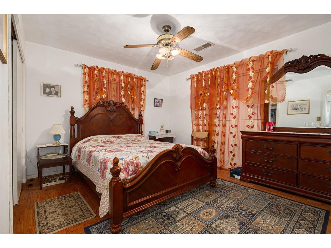 1715 S Jefferson Avenue Largo FL 33770 TB8449699 image15