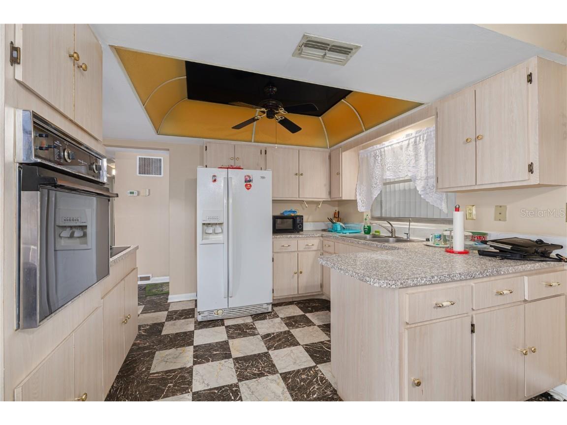 1715 S Jefferson Avenue Largo FL 33770 TB8449699 image8