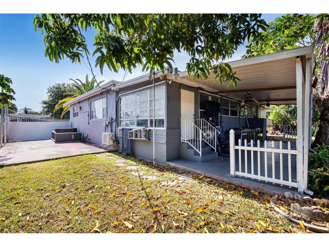 1715 SW 84th Avenue Miami FL 33155 O6334413 image5