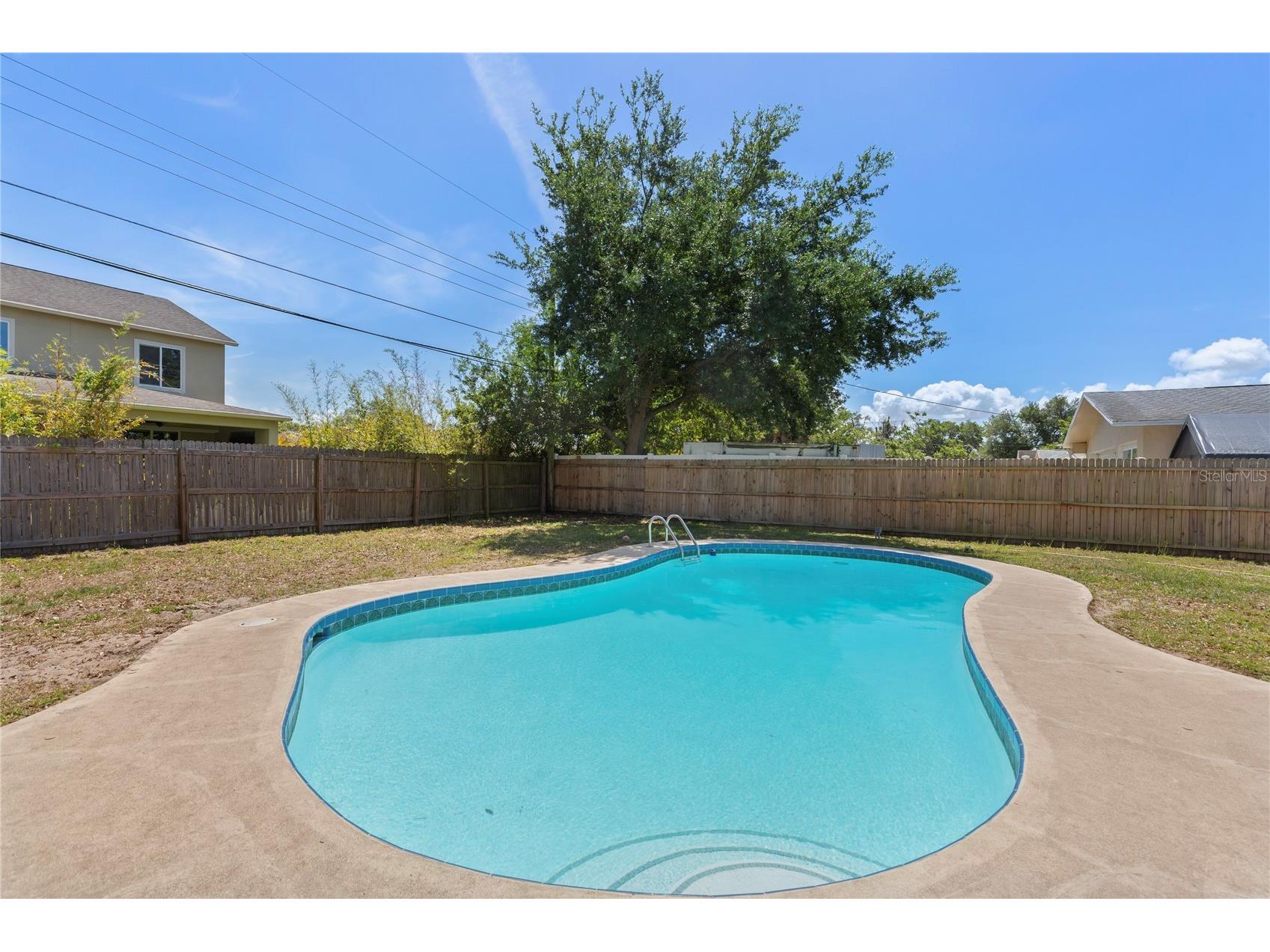 1715 Thomas Drive Clearwater FL 33759 TB8491800 image21