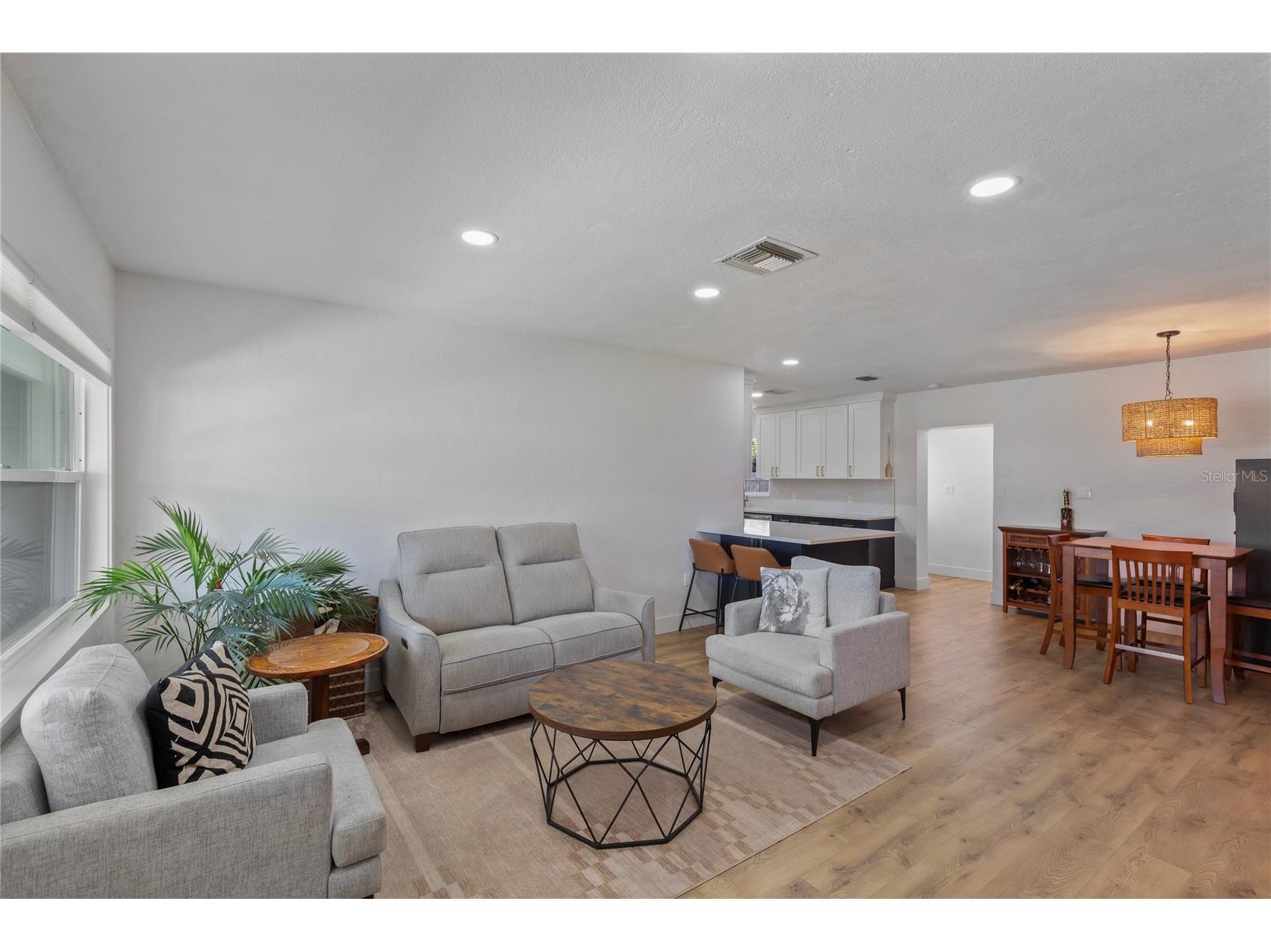 1715 Thomas Drive Clearwater FL 33759 TB8491800 image7