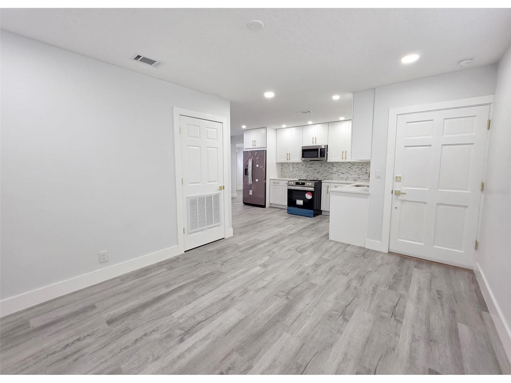 1715 W Atkinson Street Tampa FL 33604 TB8468663 image4