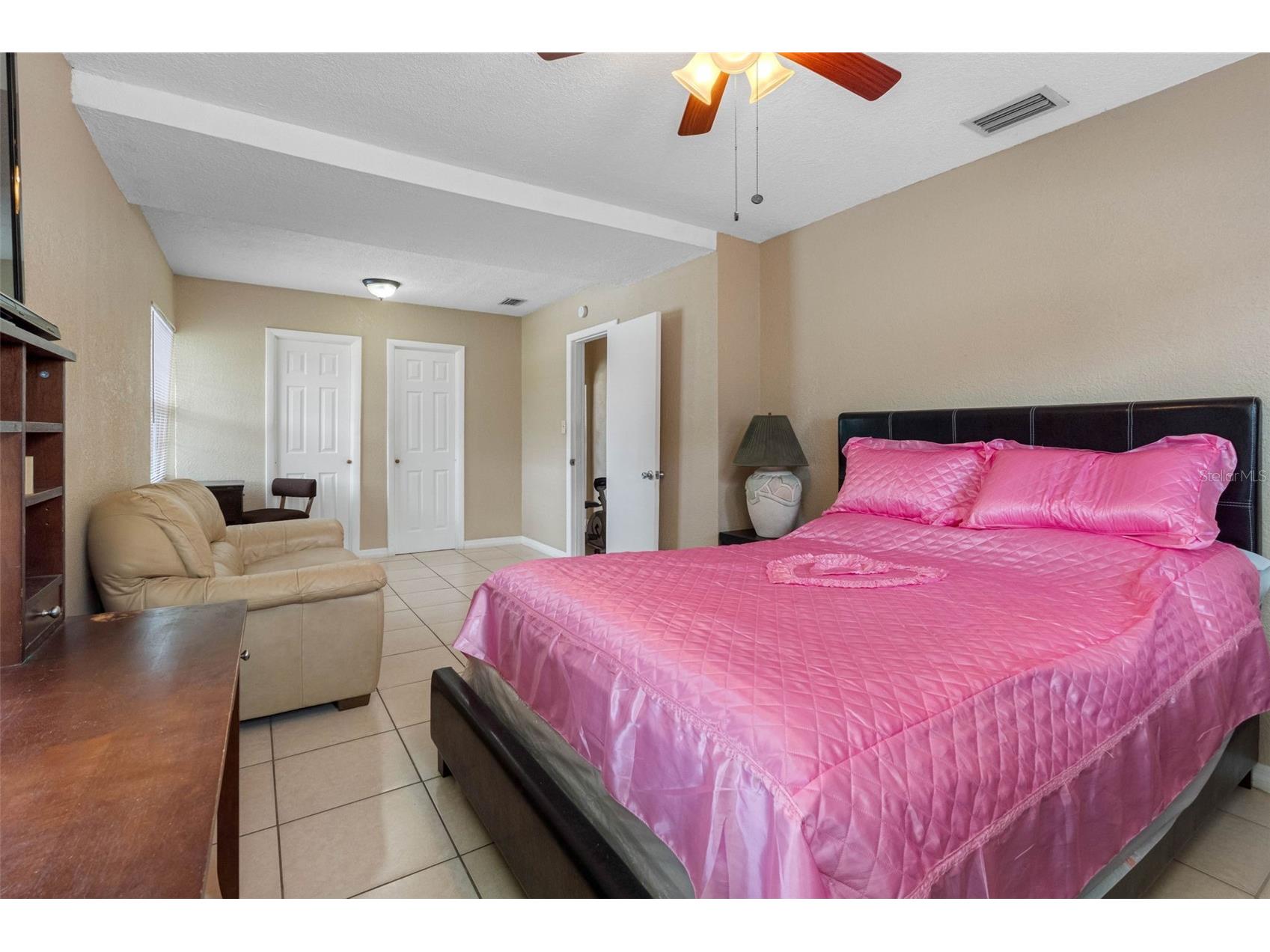 1715 W Saint John Street Tampa FL 33607 TB8428169 image28