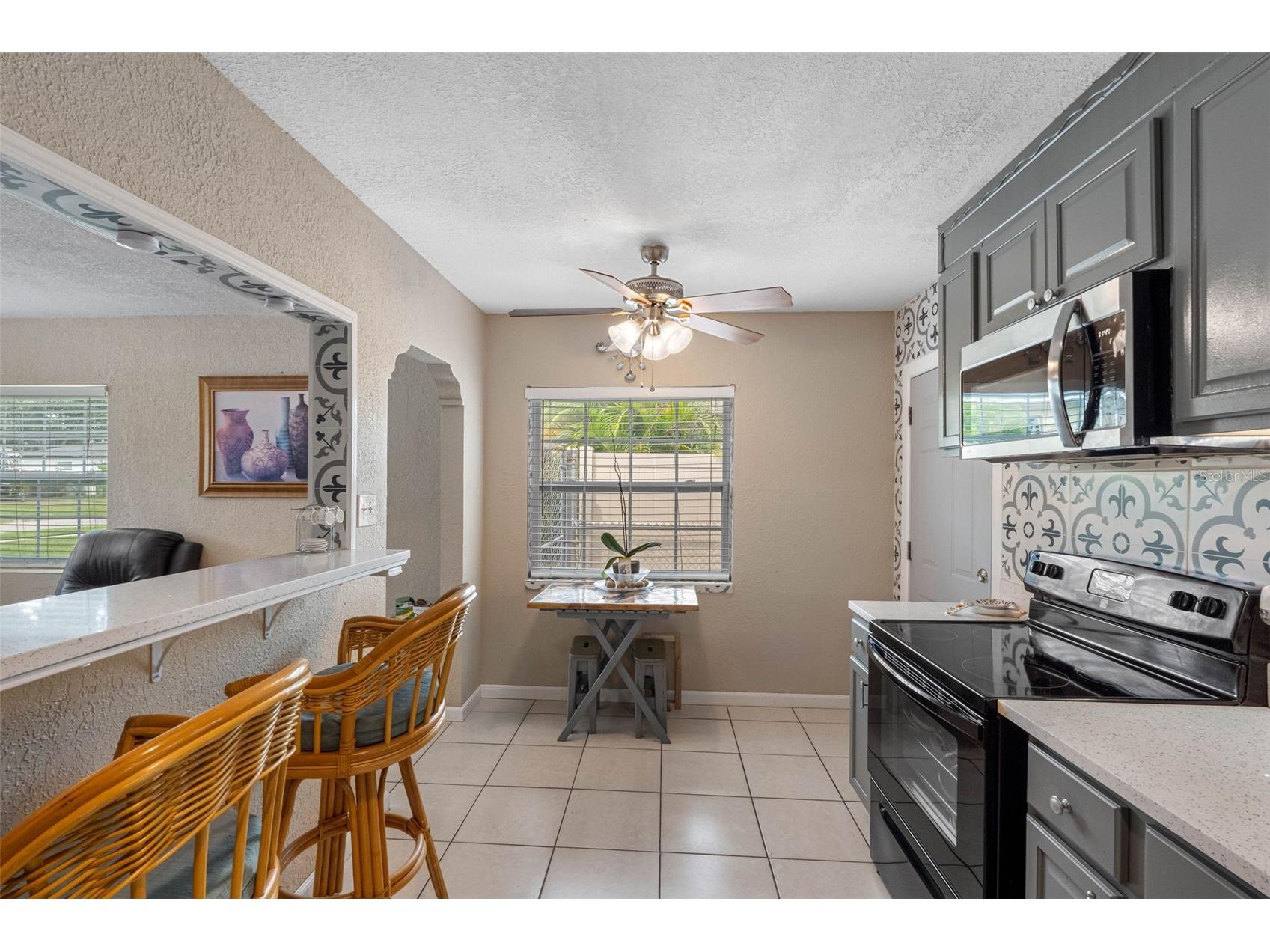 1715 W Saint John Street Tampa FL 33607 TB8428169 image42