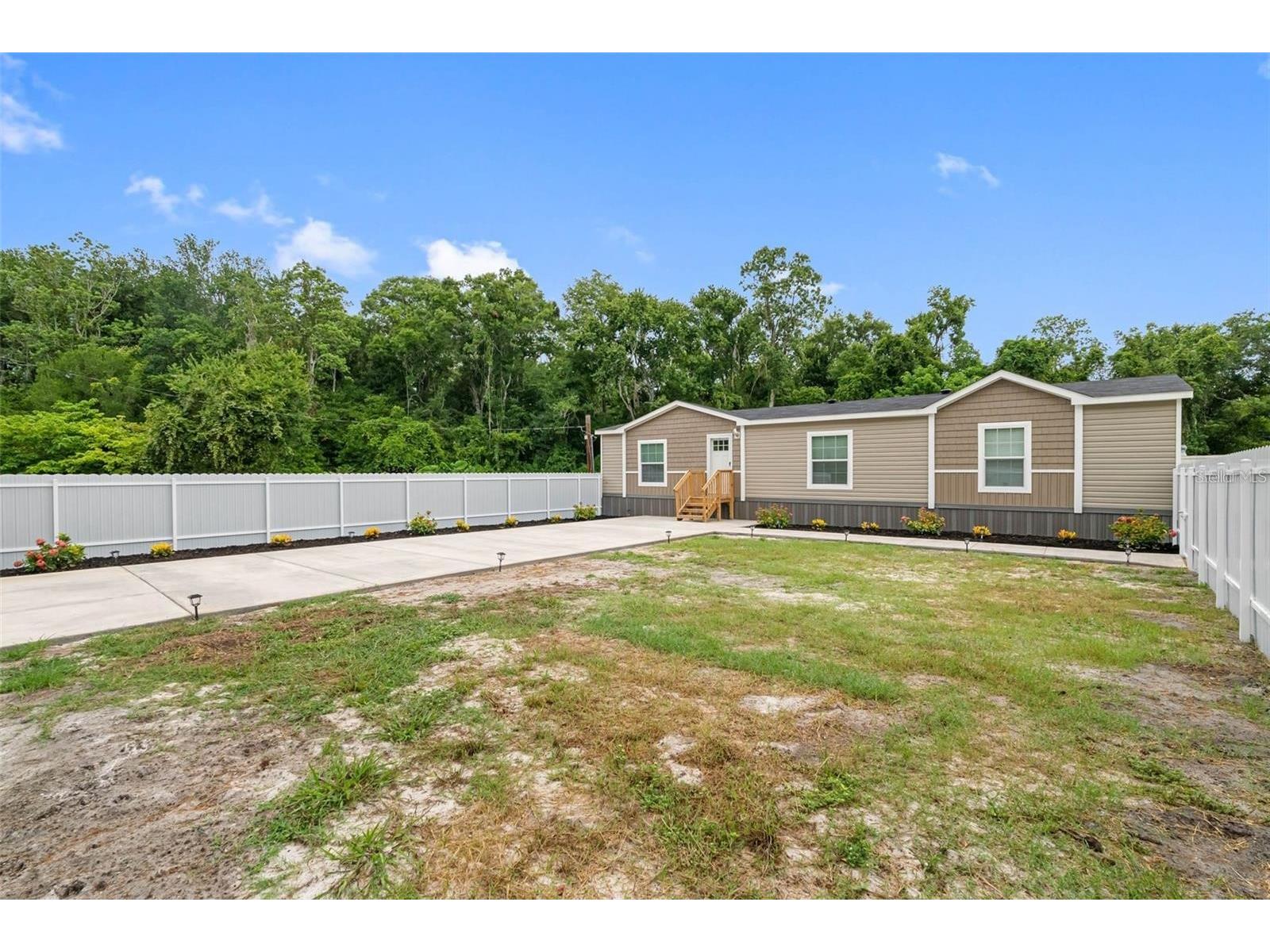 17151 Lemon Street Spring Hill FL 34610 TB8488763 image3