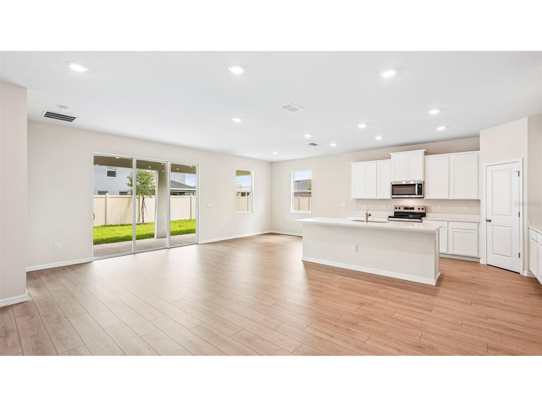 17155 James Trail Parrish FL 34219 A4686195 image9