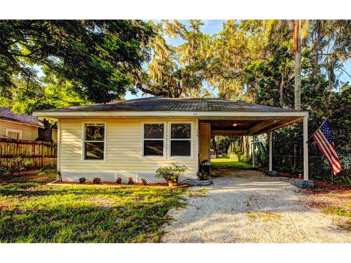 1716 4th Avenue E Bradenton FL 34208 A4576406 image1