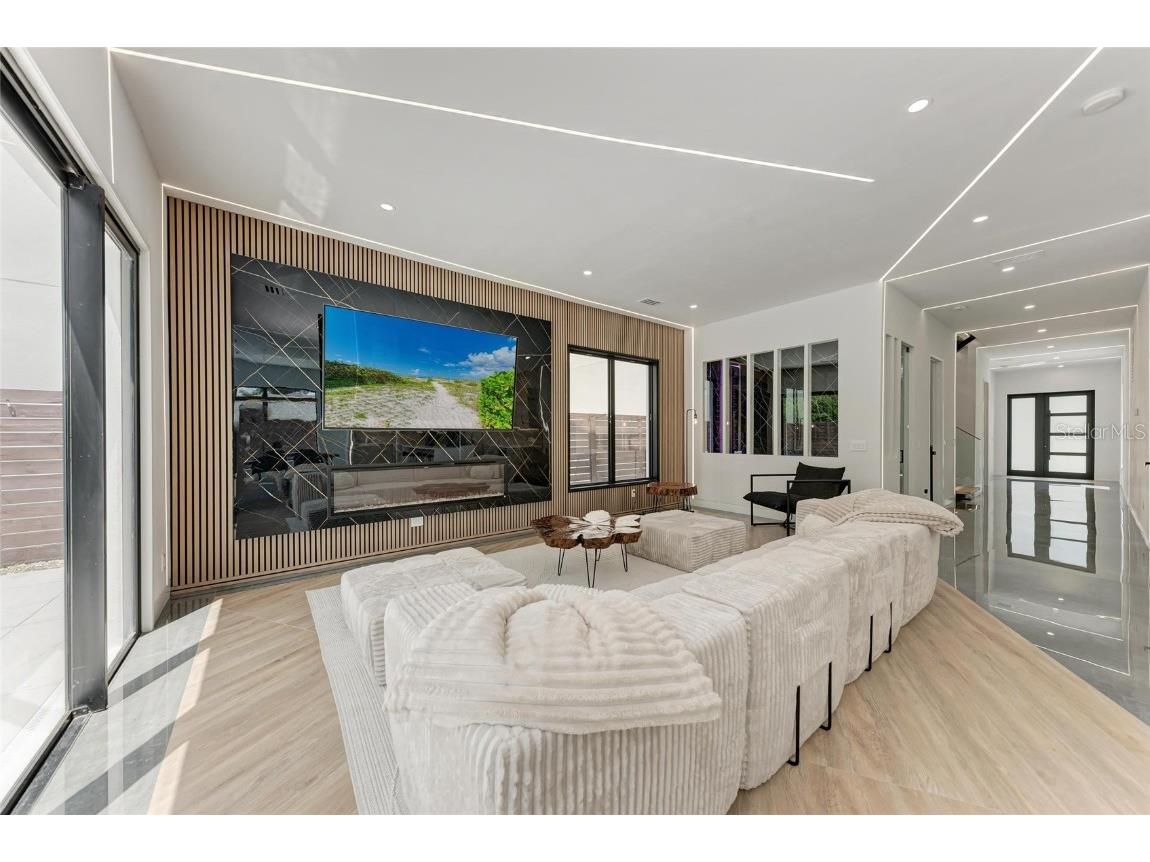 1716 9th Street Sarasota FL 34236 N6140074 image12