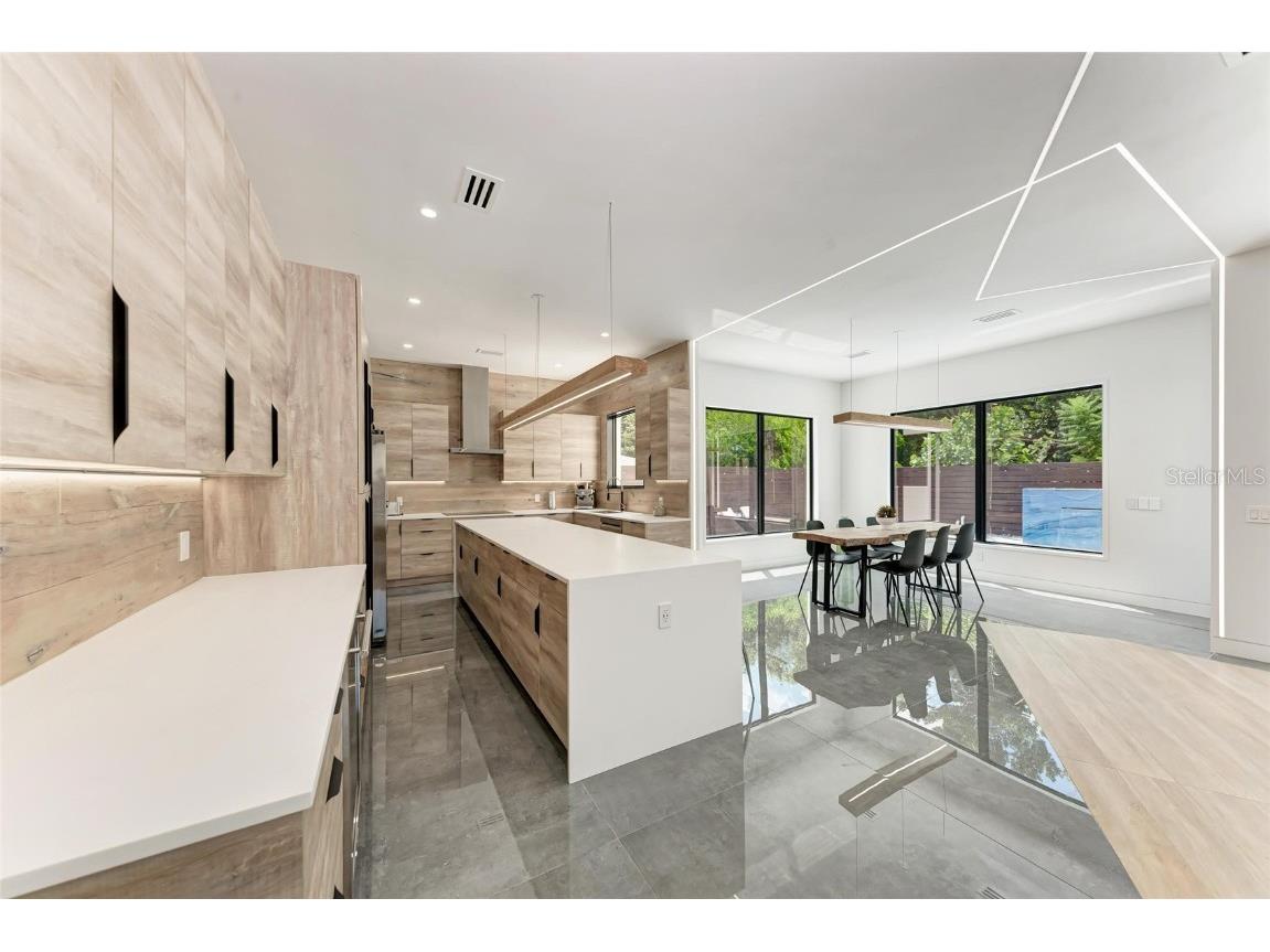 1716 9th Street Sarasota FL 34236 N6140074 image13