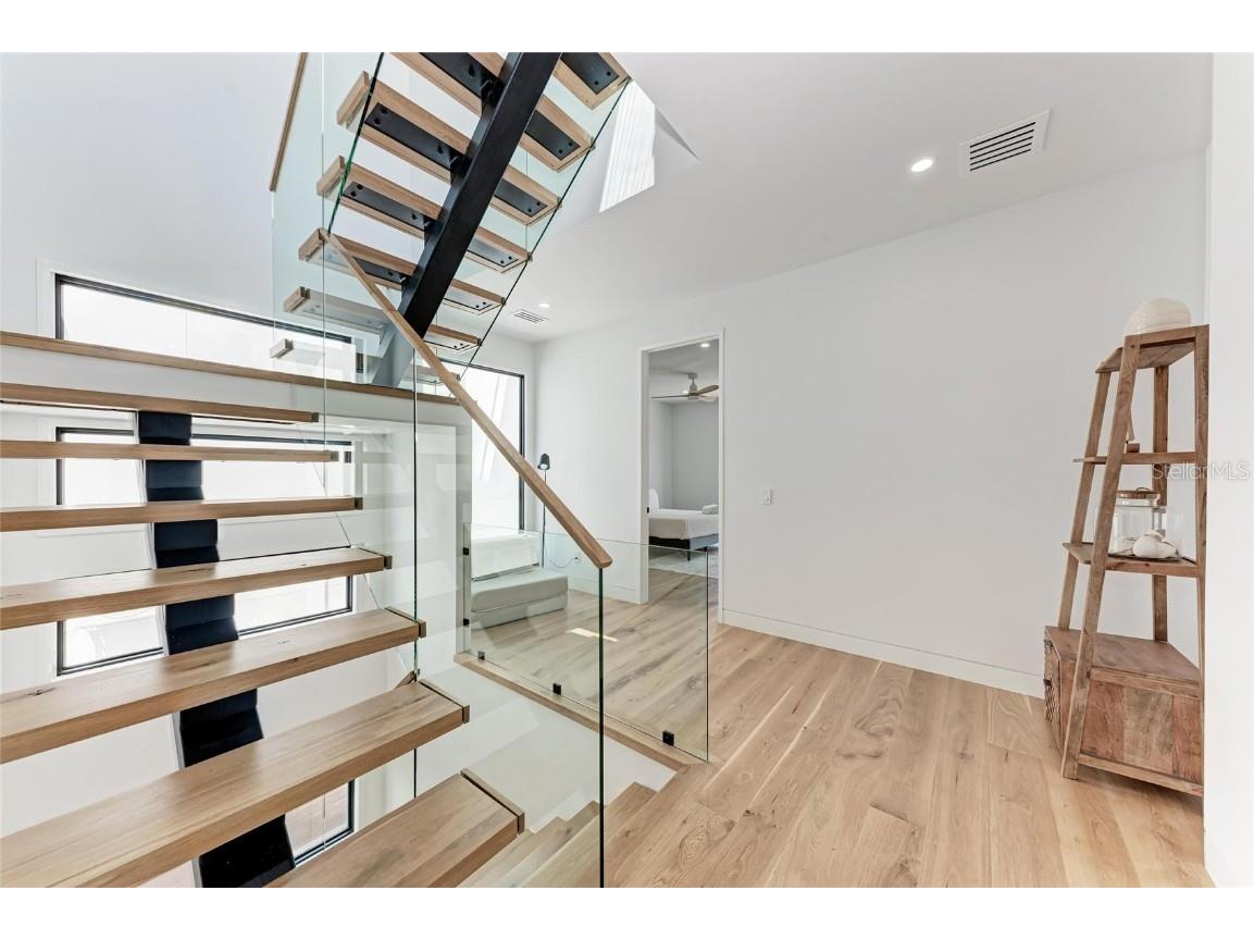 1716 9th Street Sarasota FL 34236 N6140074 image37