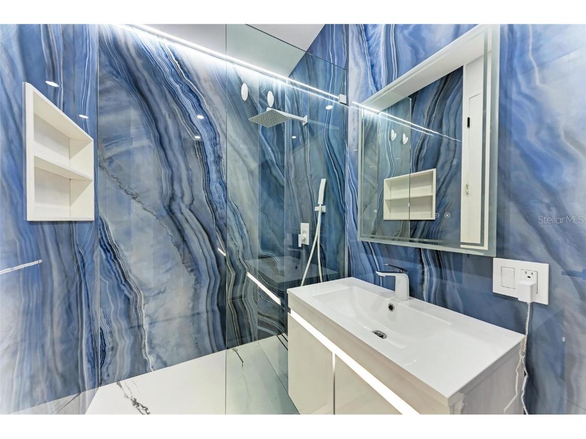 1716 9th Street Sarasota FL 34236 N6140074 image54