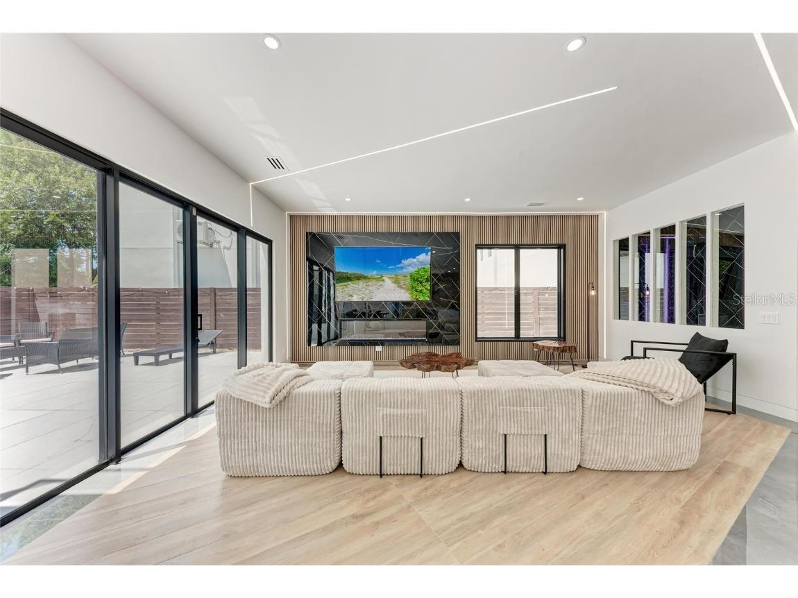 1716 9th Street Sarasota FL 34236 N6140074 image8